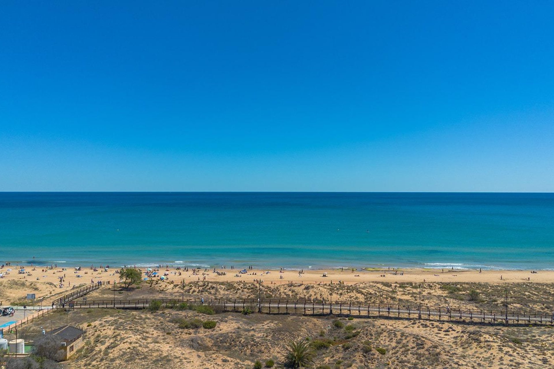 Reventa - Ático -
Torrevieja - La Mata