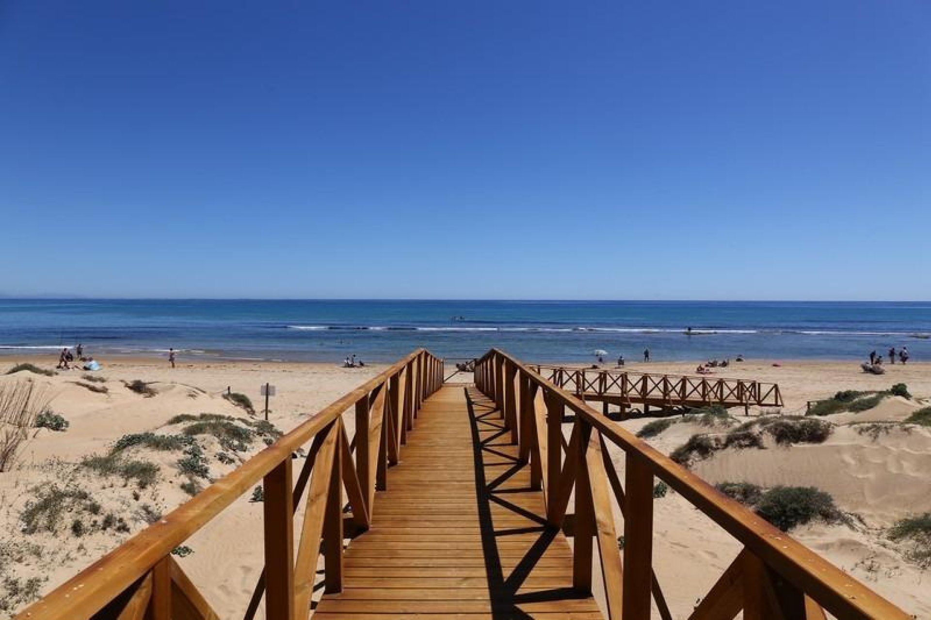 Reventa - Ático -
Torrevieja - La Mata