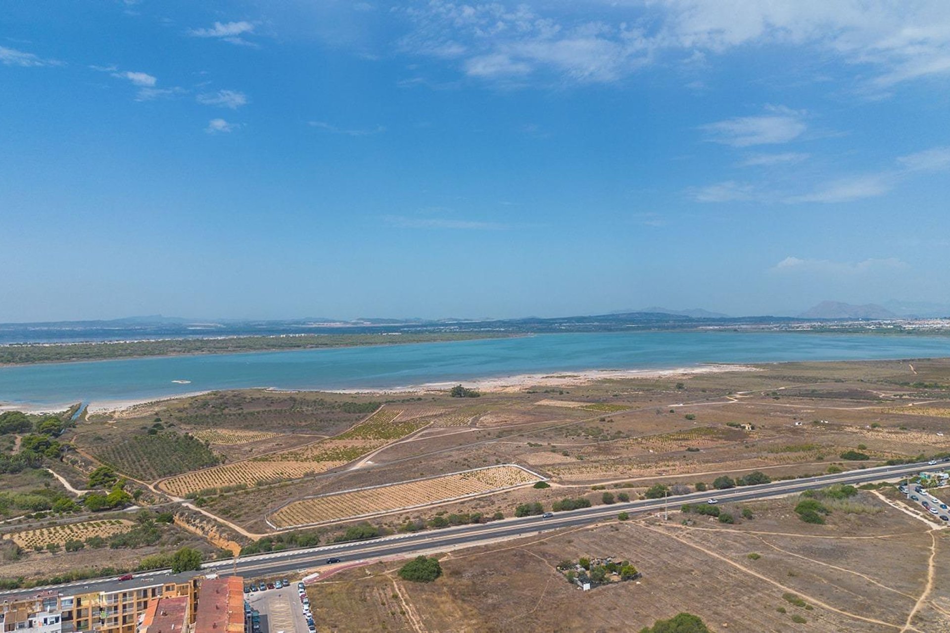 Reventa - Ático -
Torrevieja - La Mata