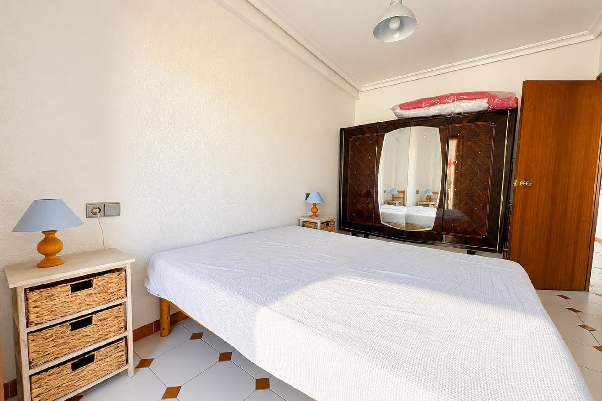 Reventa - Ático -
Torrevieja - La Mata