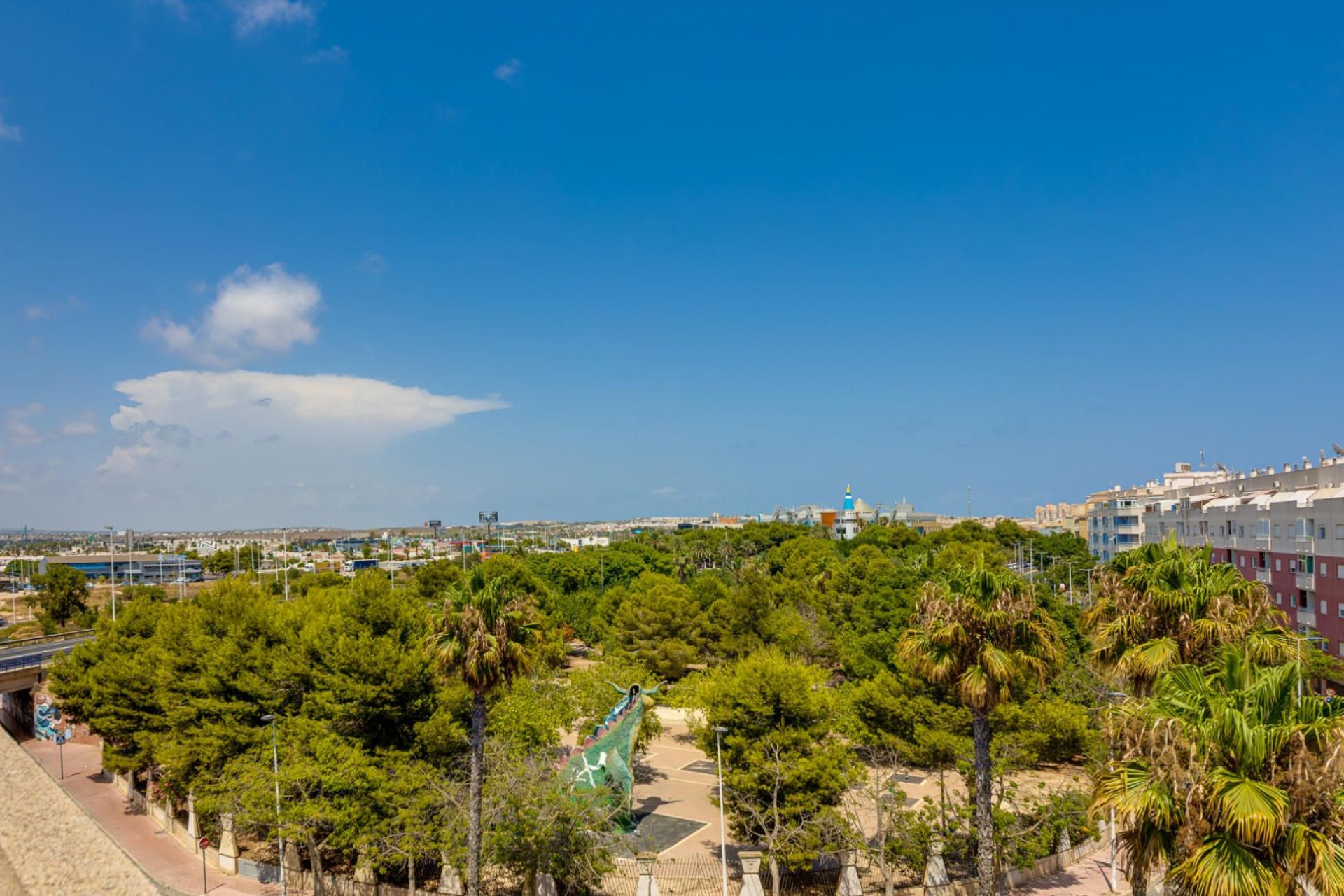 Reventa - Ático -
Torrevieja - Parque las naciones