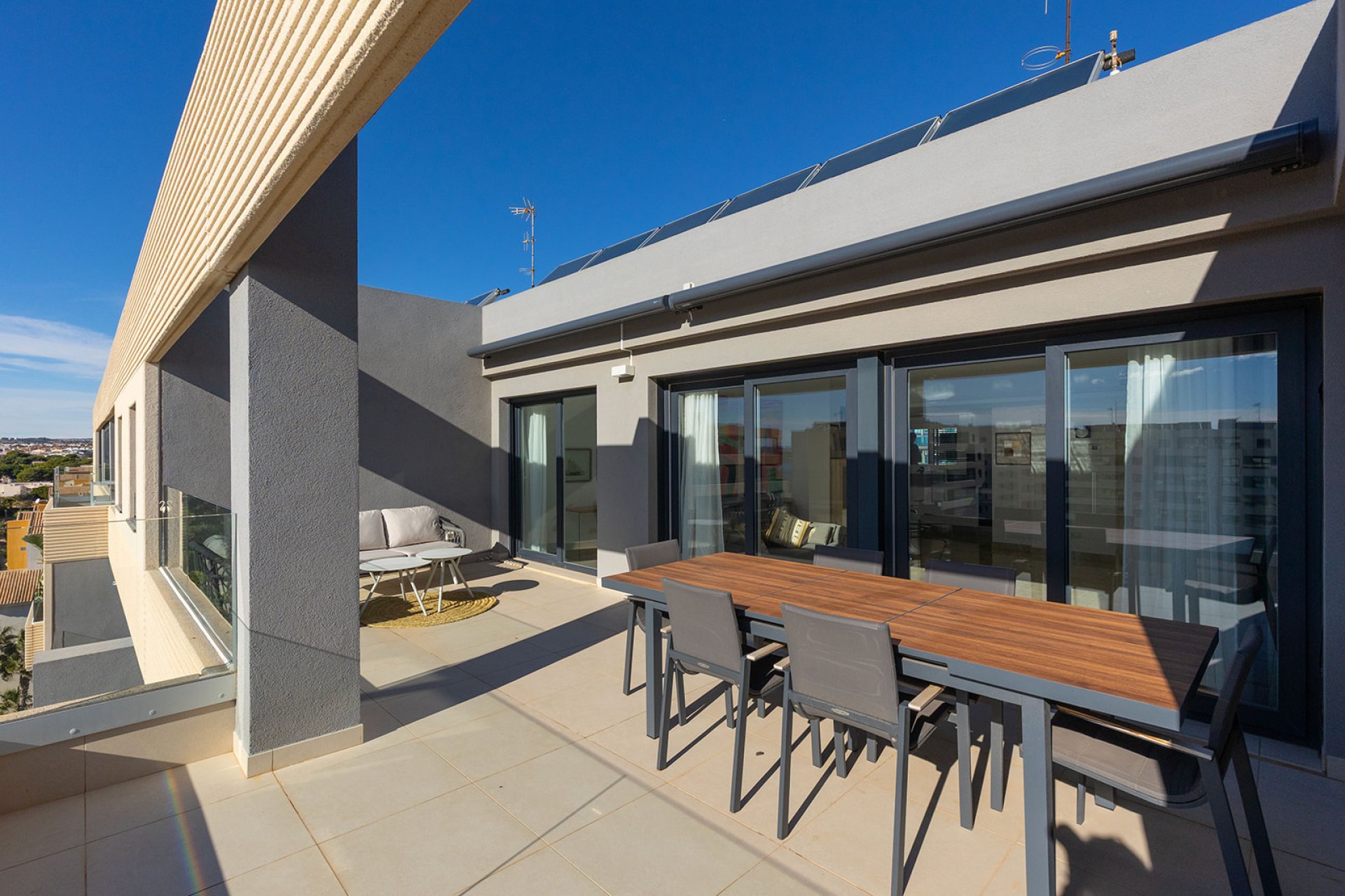 Reventa - Ático -
Torrevieja - Punta prima