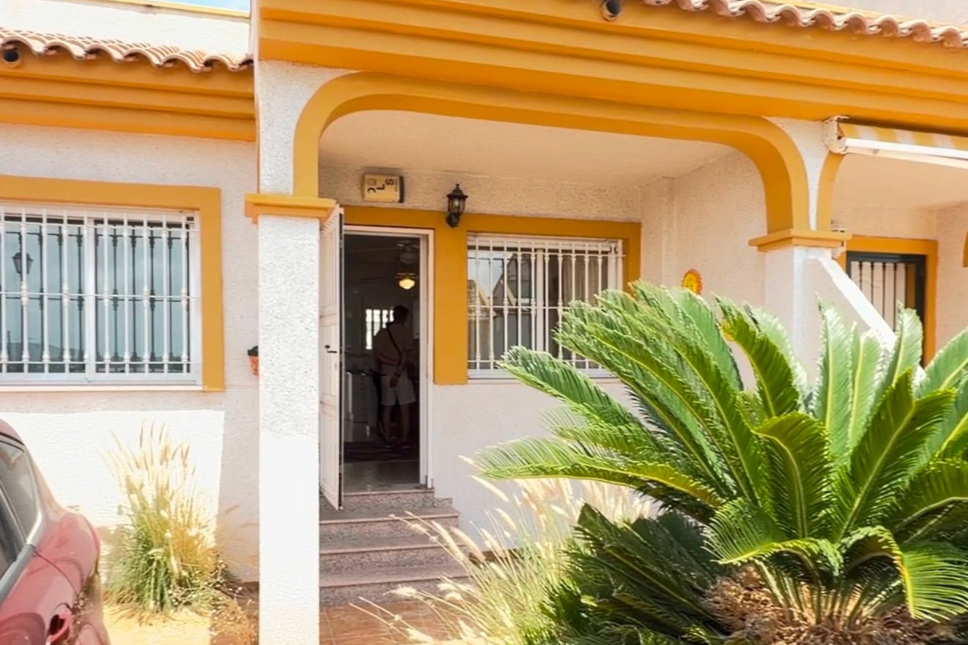 Reventa - Bungalow -
Daya Nueva - Daya Nueva - Town