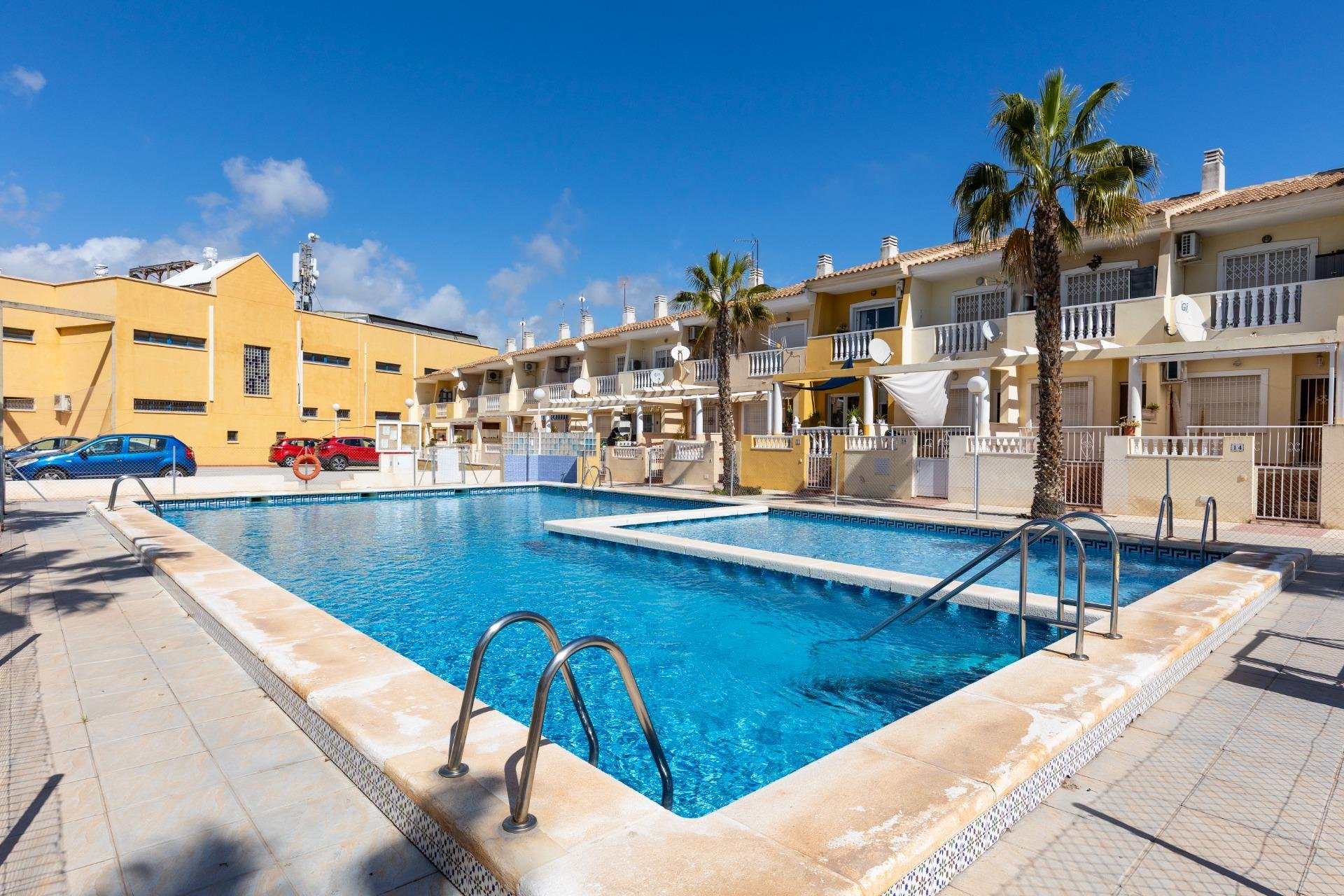 Reventa - Bungalow -
Guardamar del Segura - Urbanizaciones