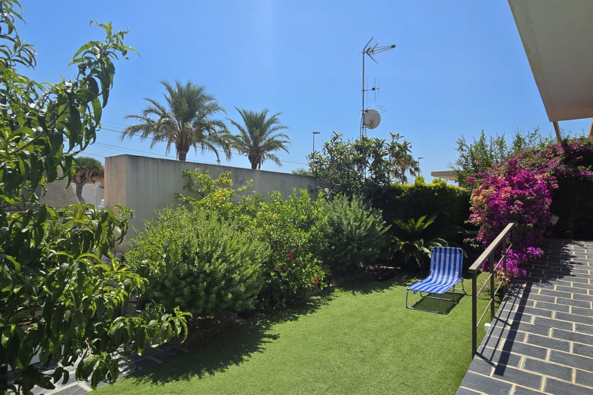 Reventa - Bungalow -
Orihuela Costa - Mil Palmeras