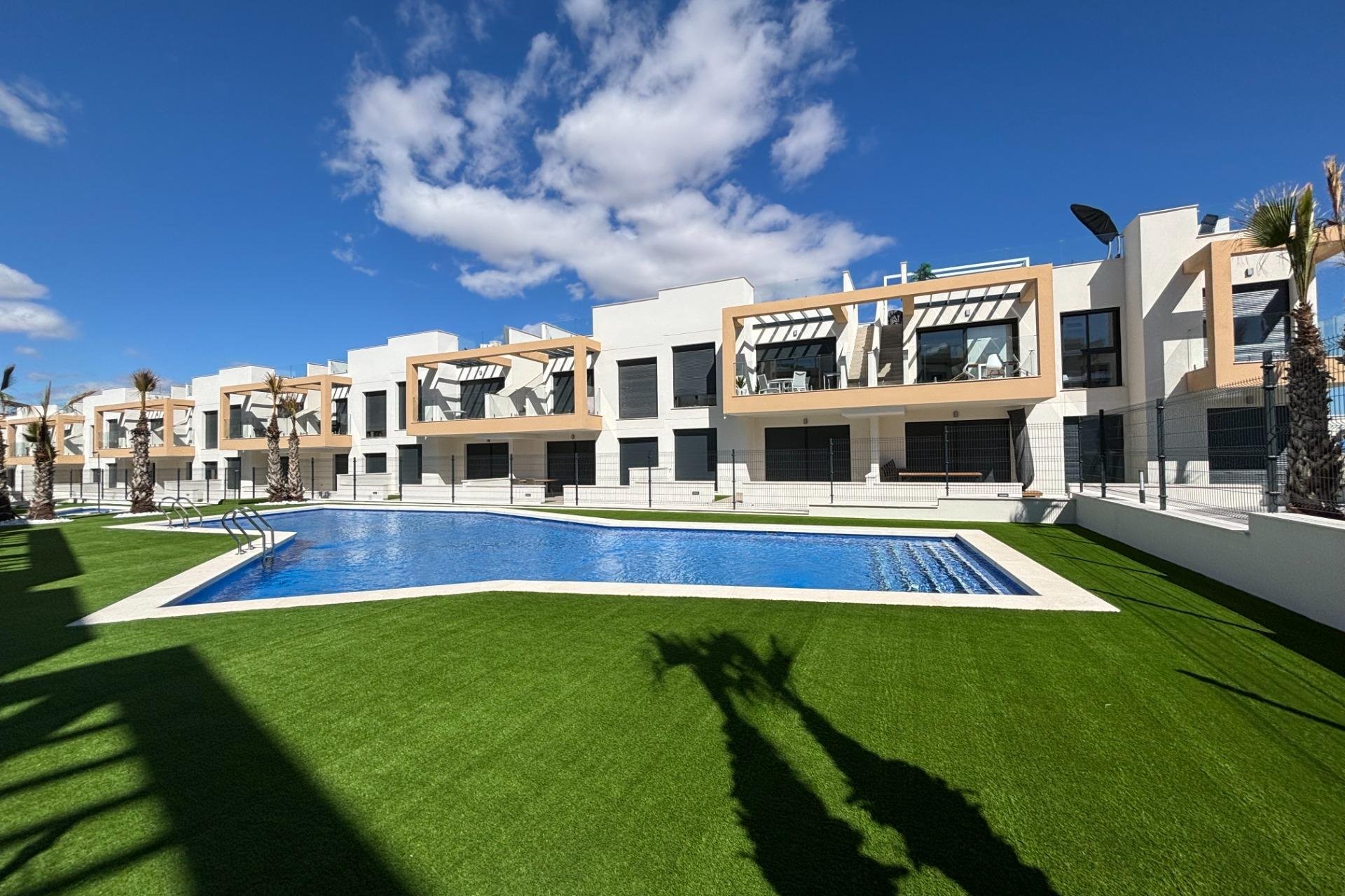 Reventa - Bungalow Planta Alta -
Orihuela Costa - PAU 26