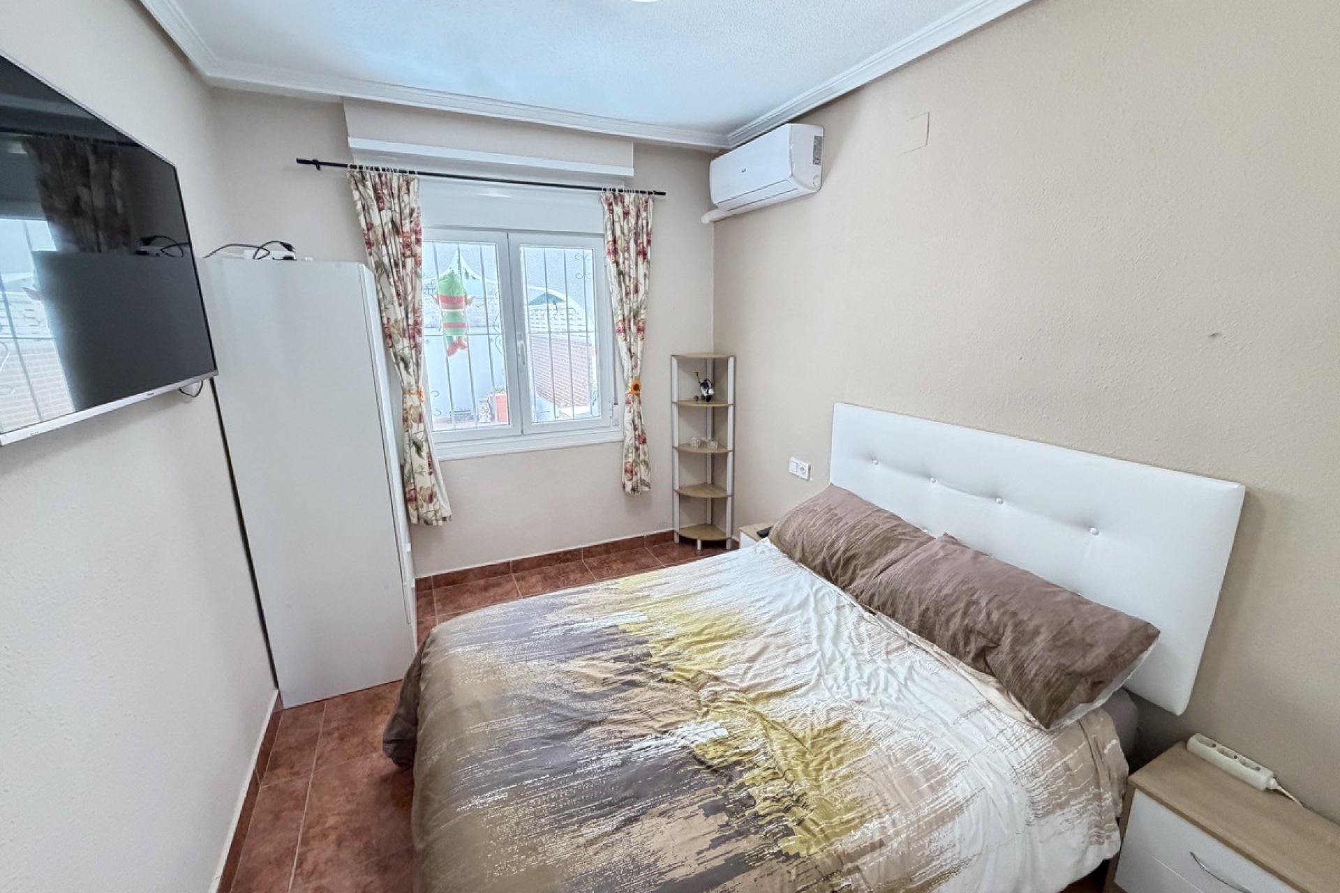 Reventa - Bungalow -
San Miguel de Salinas - San Miguel - Town