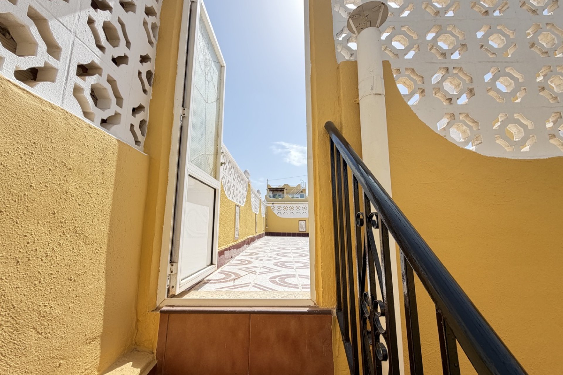 Reventa - Bungalow -
San Miguel de Salinas - San Miguel - Town
