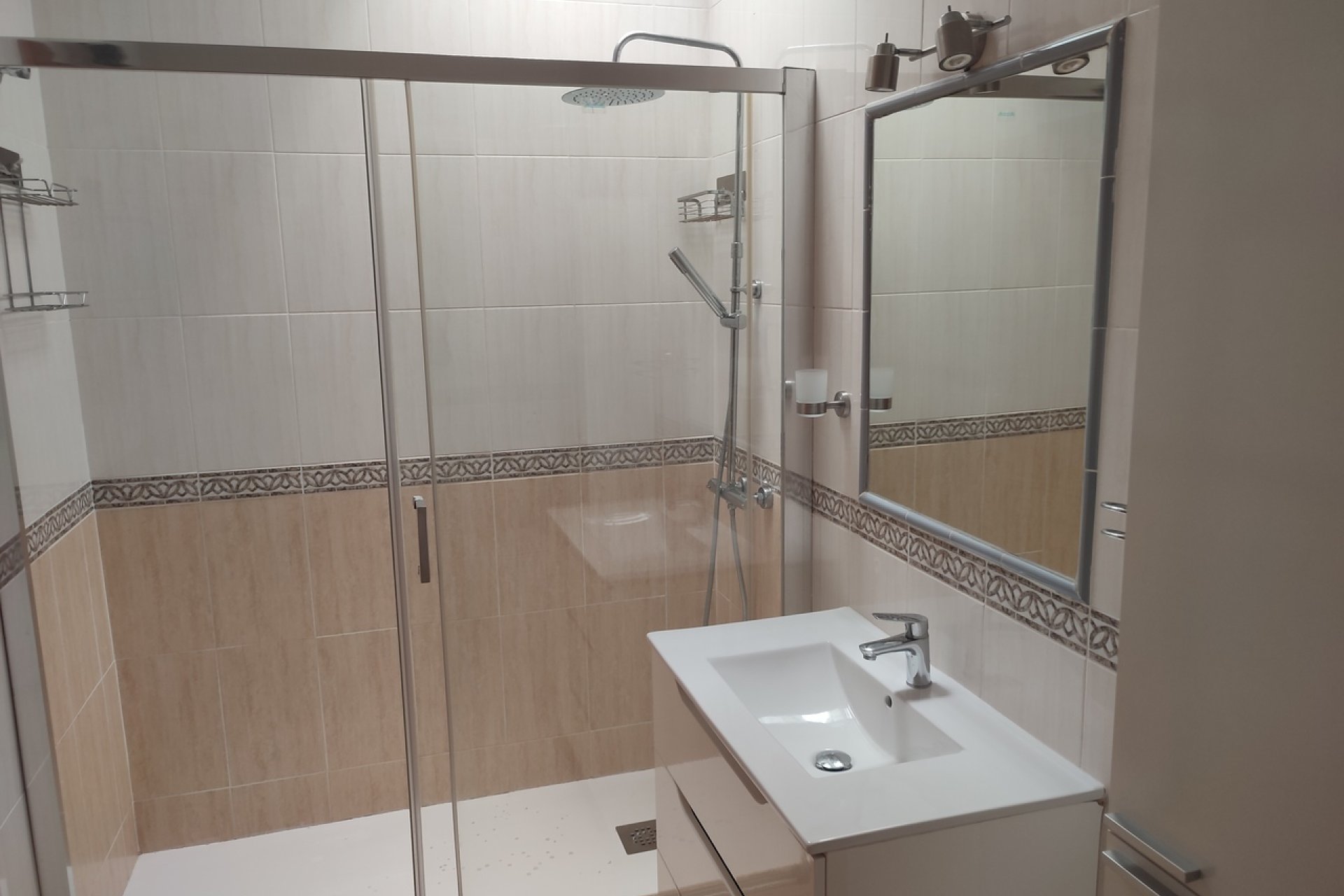 Reventa - Bungalow -
Sucina - Sucina - Town