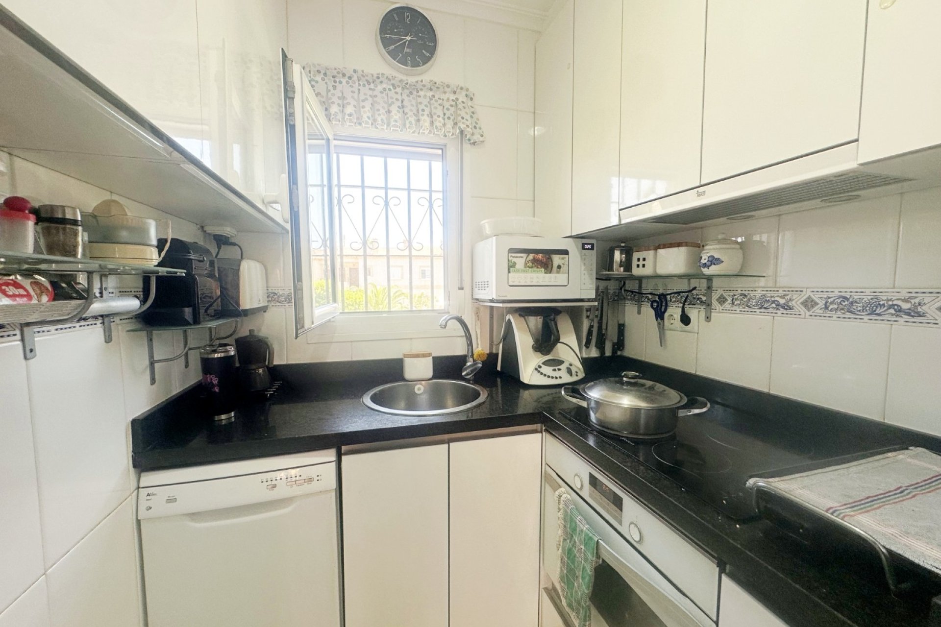Reventa - Bungalow -
Torrevieja - Aguas Nuevas