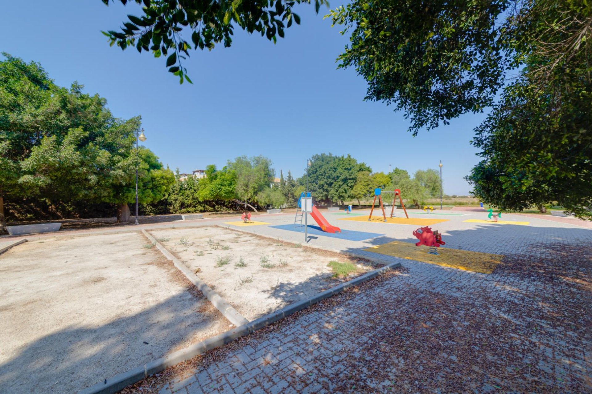 Reventa - Bungalow -
Torrevieja - Carrefour