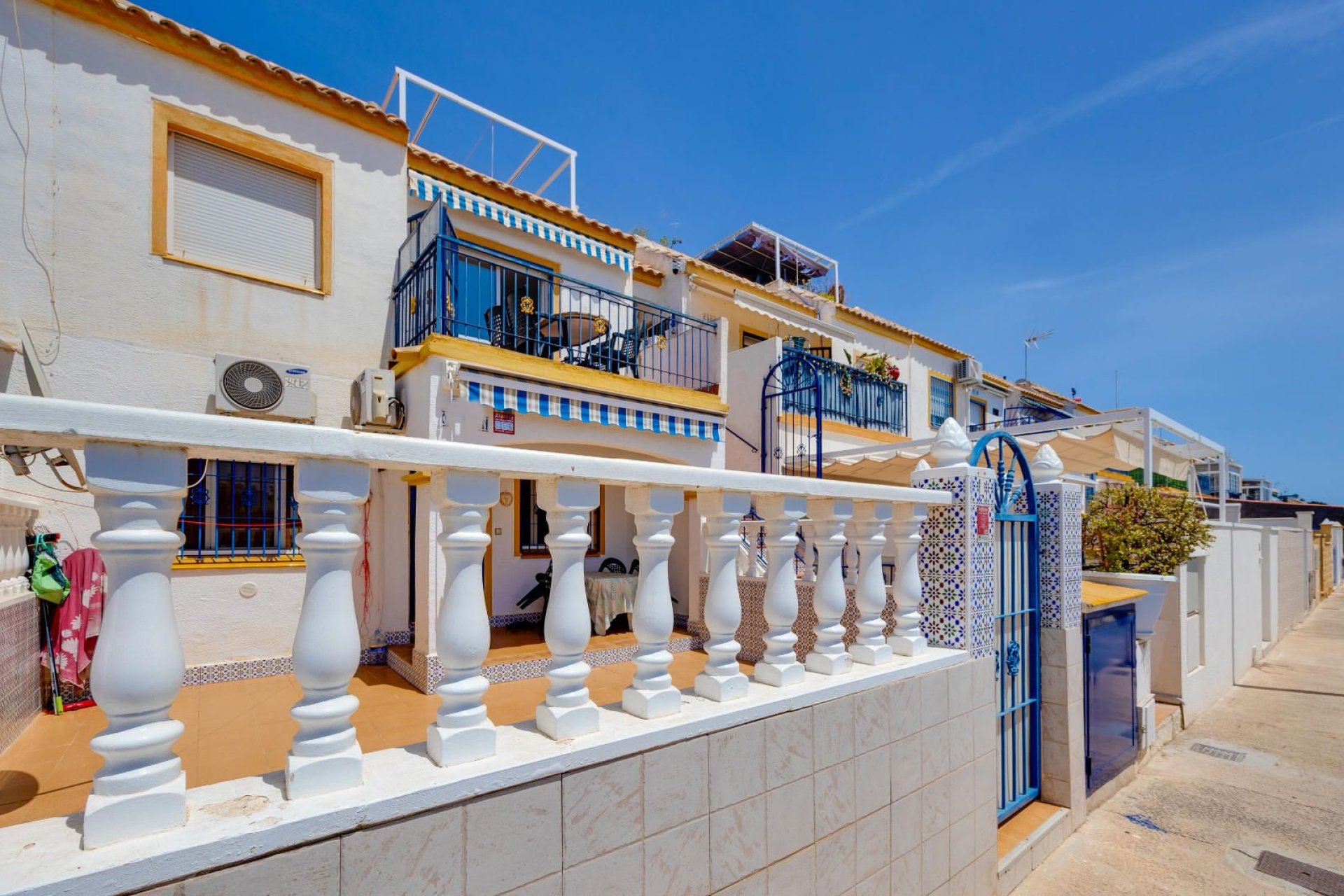 Reventa - Bungalow -
Torrevieja - Carrefour