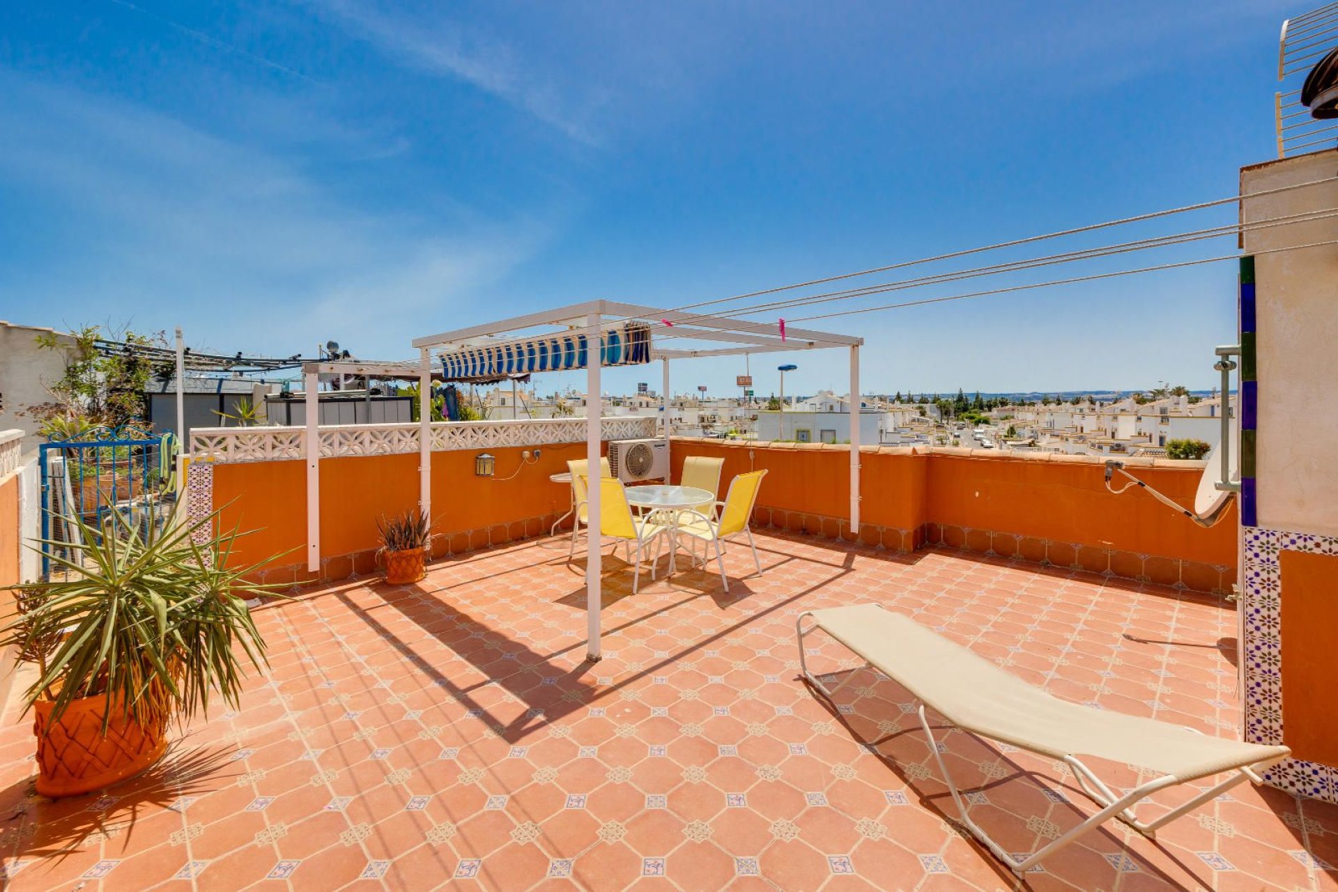 Reventa - Bungalow -
Torrevieja - Carrefour