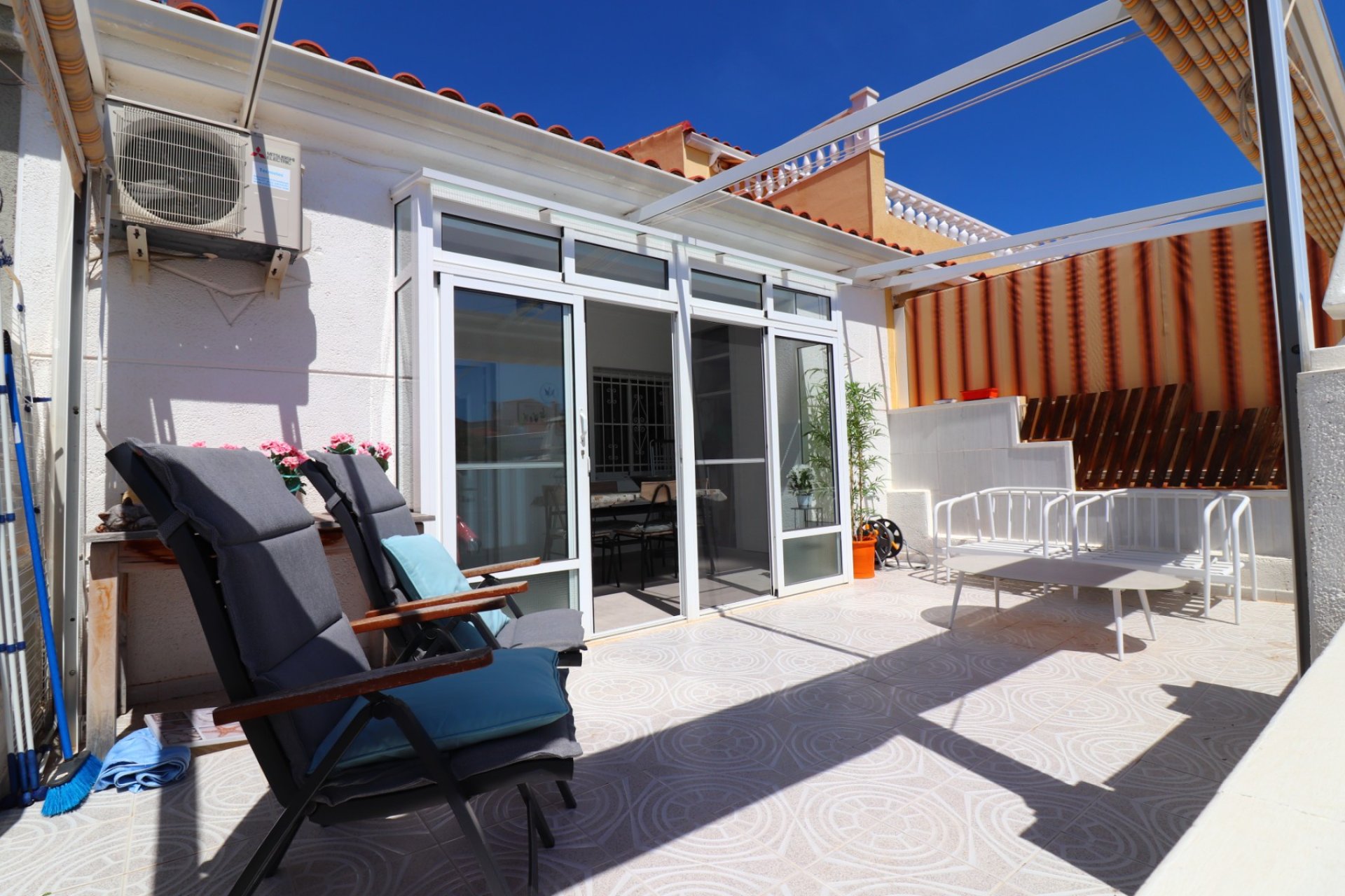 Reventa - Bungalow -
Torrevieja - El Chaparral