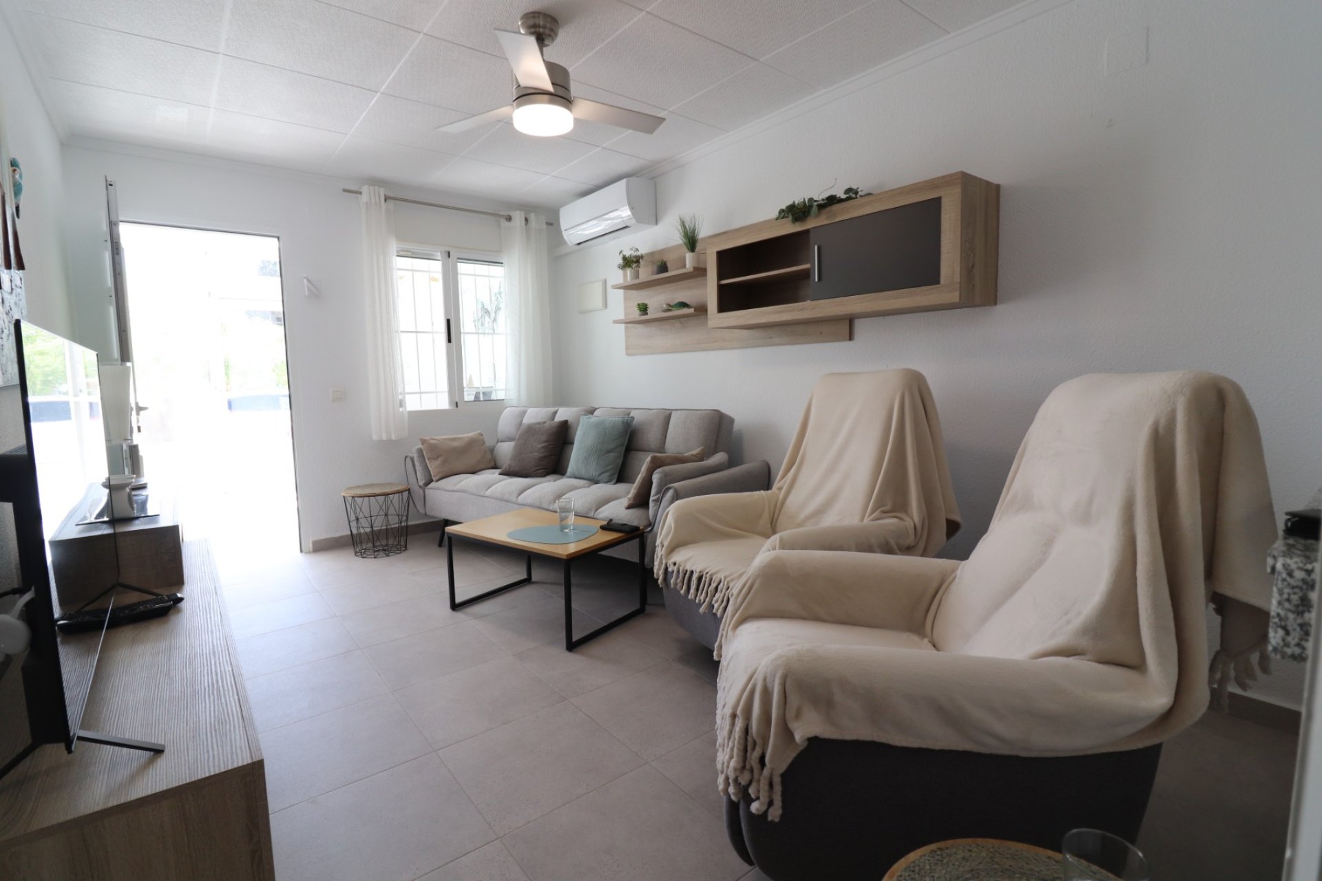 Reventa - Bungalow -
Torrevieja - El Chaparral