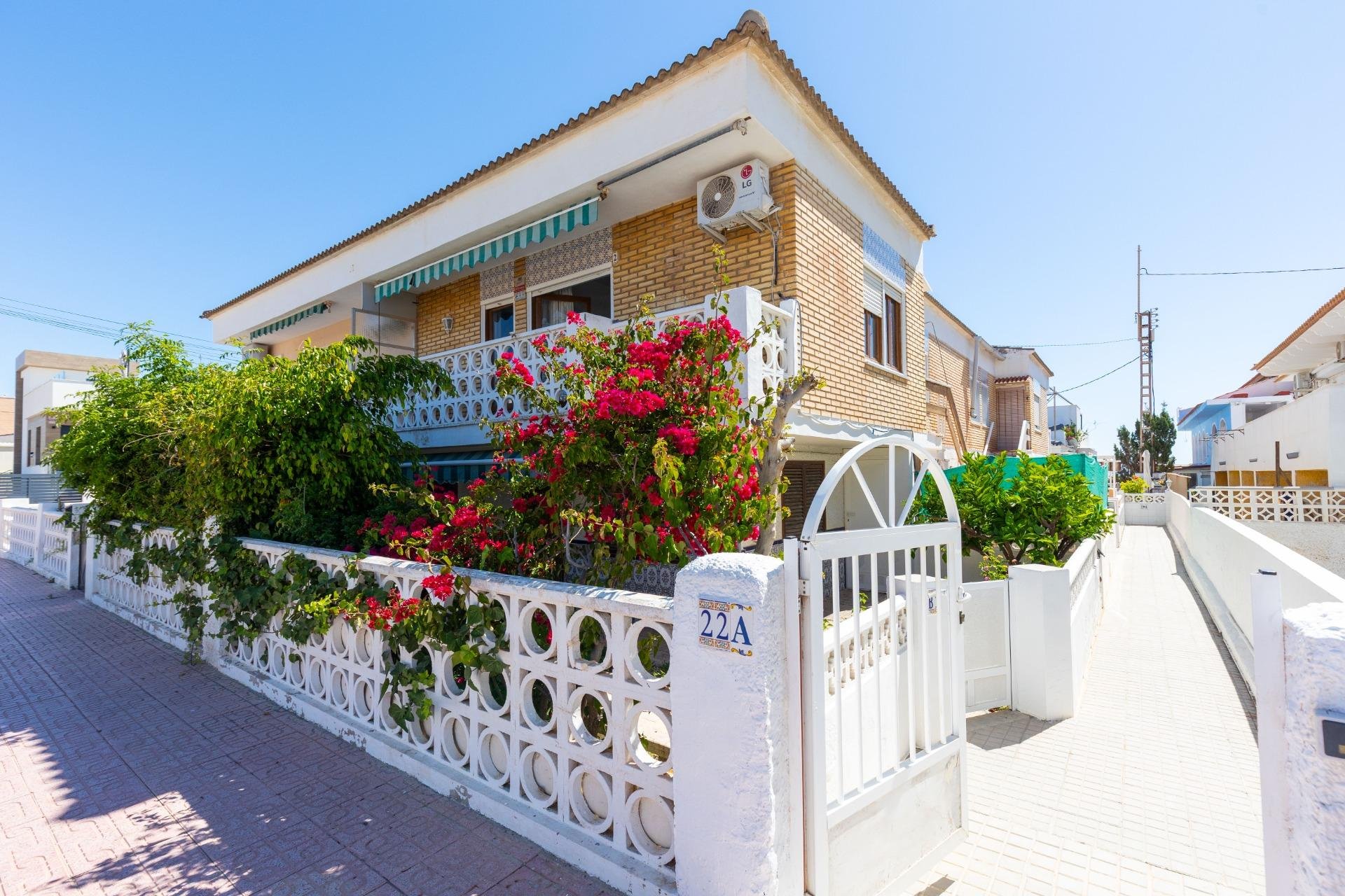 Reventa - Bungalow -
Torrevieja - La Mata