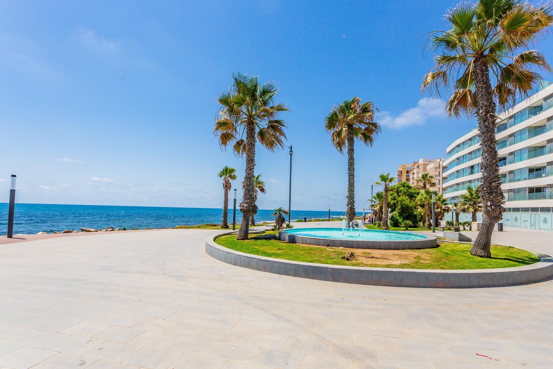 Reventa - Bungalow -
Torrevieja - La Mata