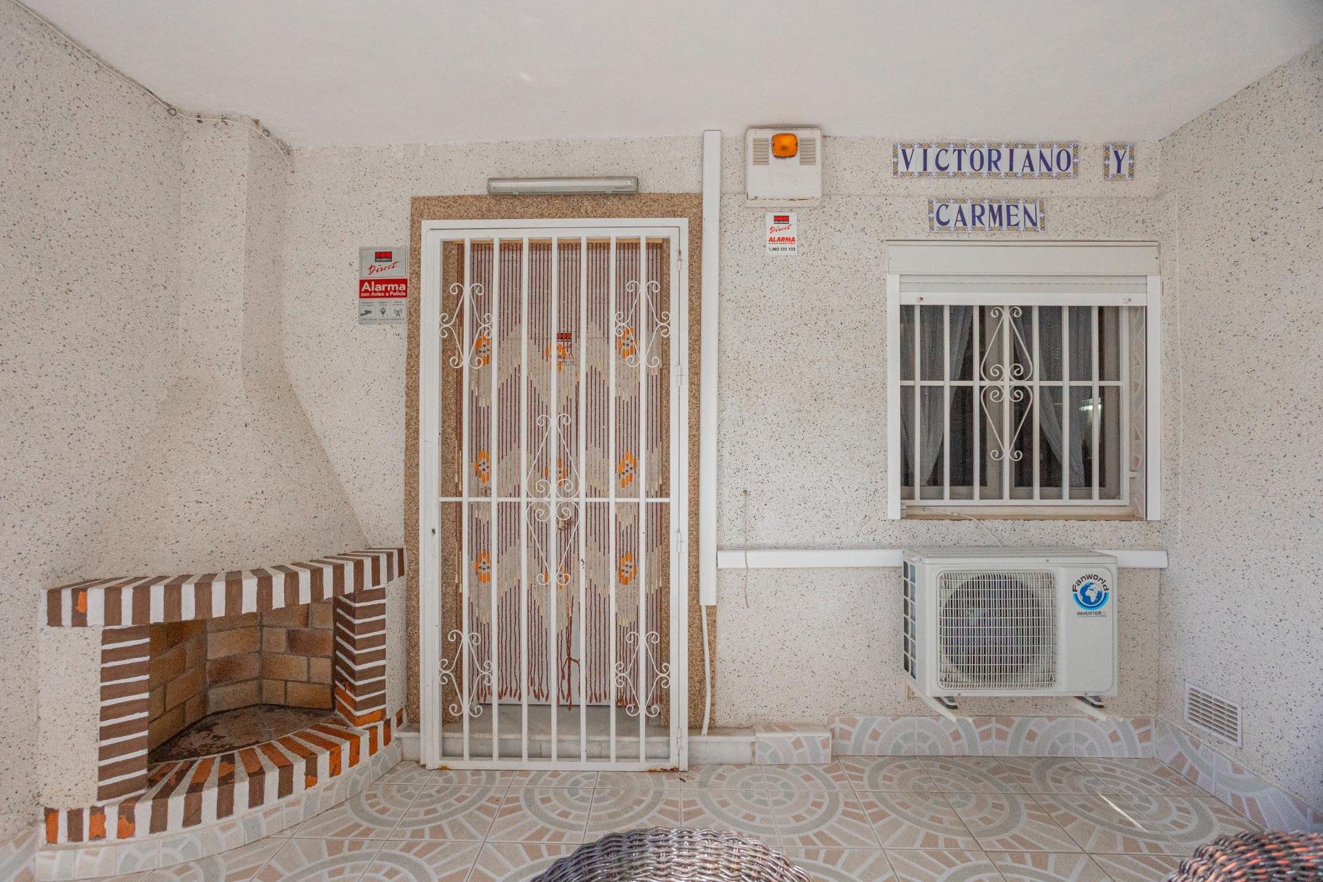 Reventa - Bungalow -
Torrevieja - Playa de los Naufragos