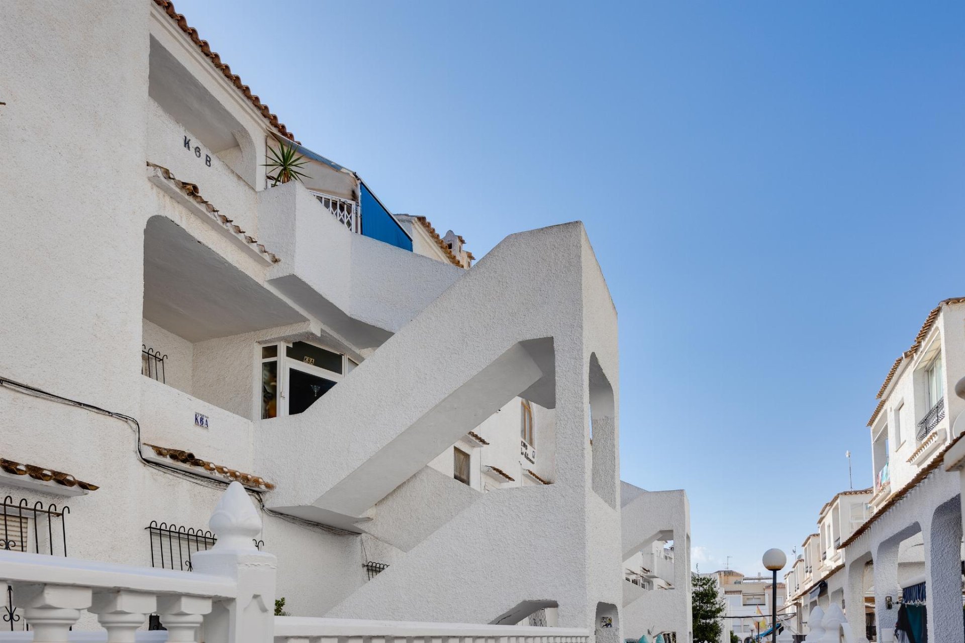 Reventa - Bungalow -
Torrevieja - Playa de los Naufragos