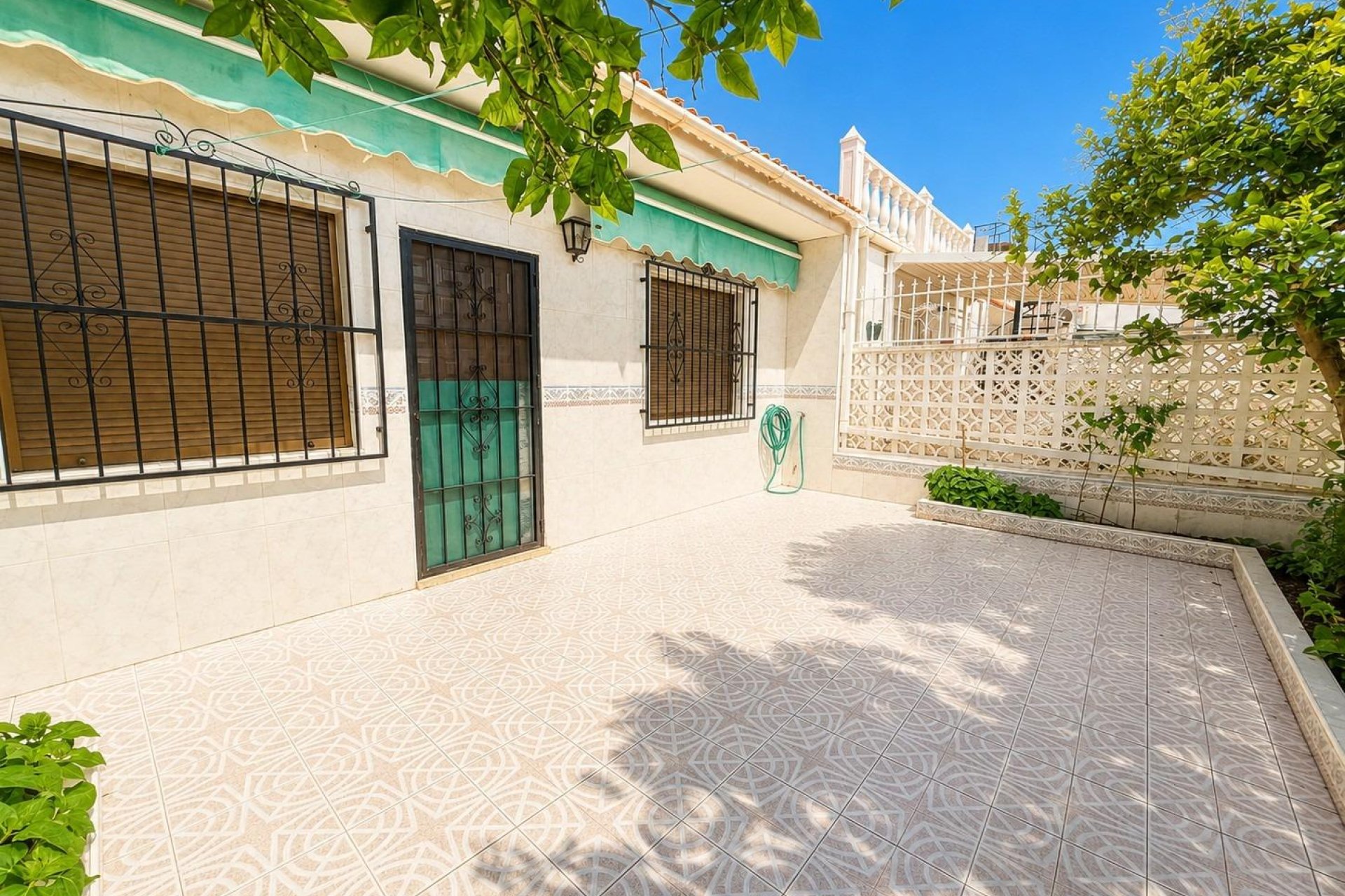 Reventa - Bungalow -
Torrevieja - Torretas -La Siesta - El Limonar