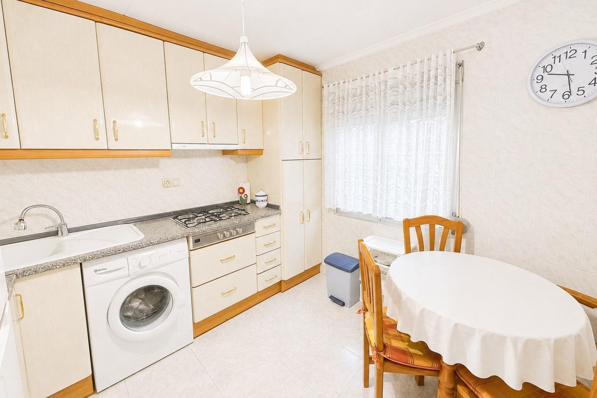 Reventa - Bungalow -
Torrevieja - Torretas -La Siesta - El Limonar