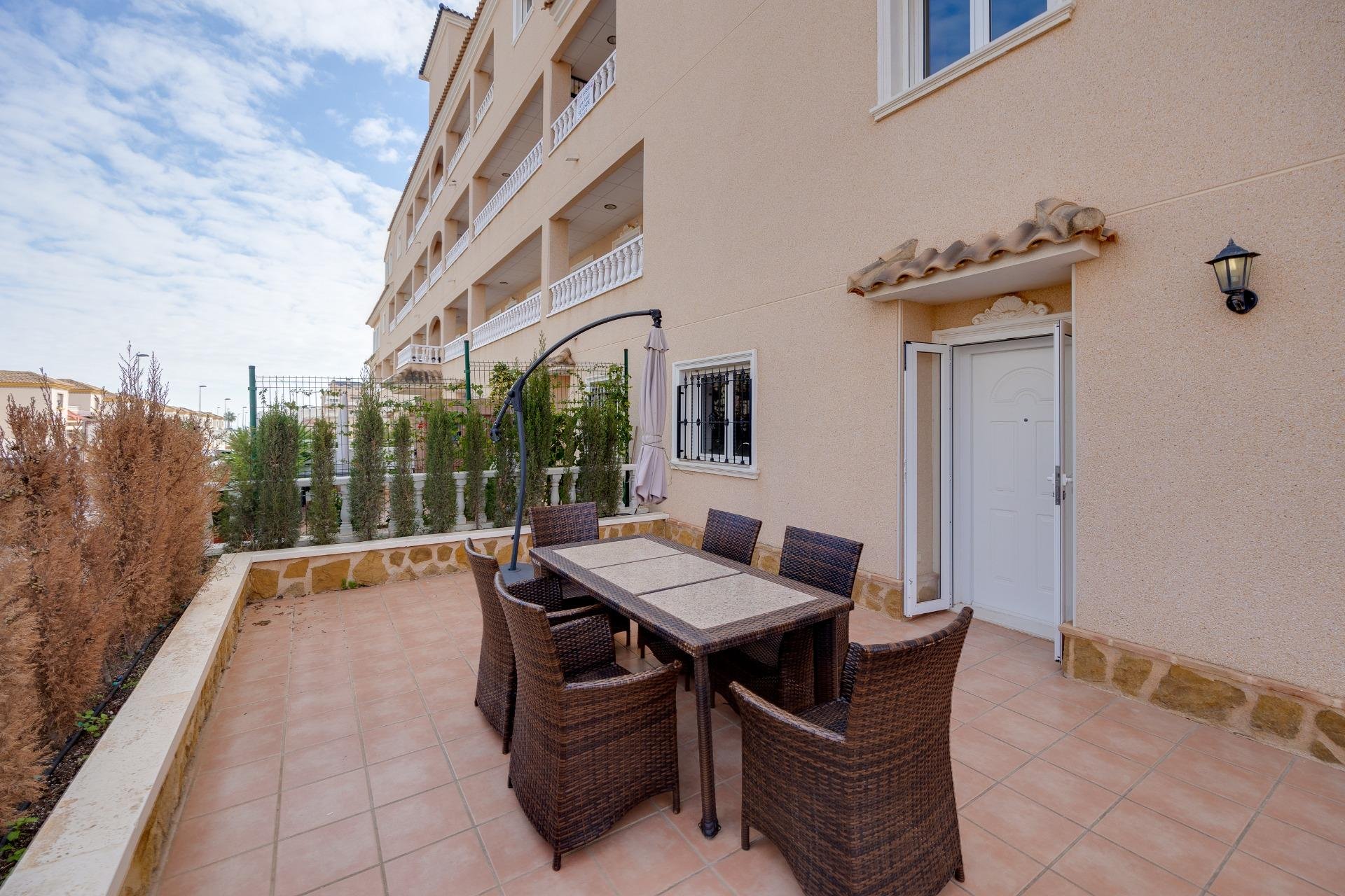 Reventa - Bungalows Planta Baja -
Orihuela Costa - Los Dolses