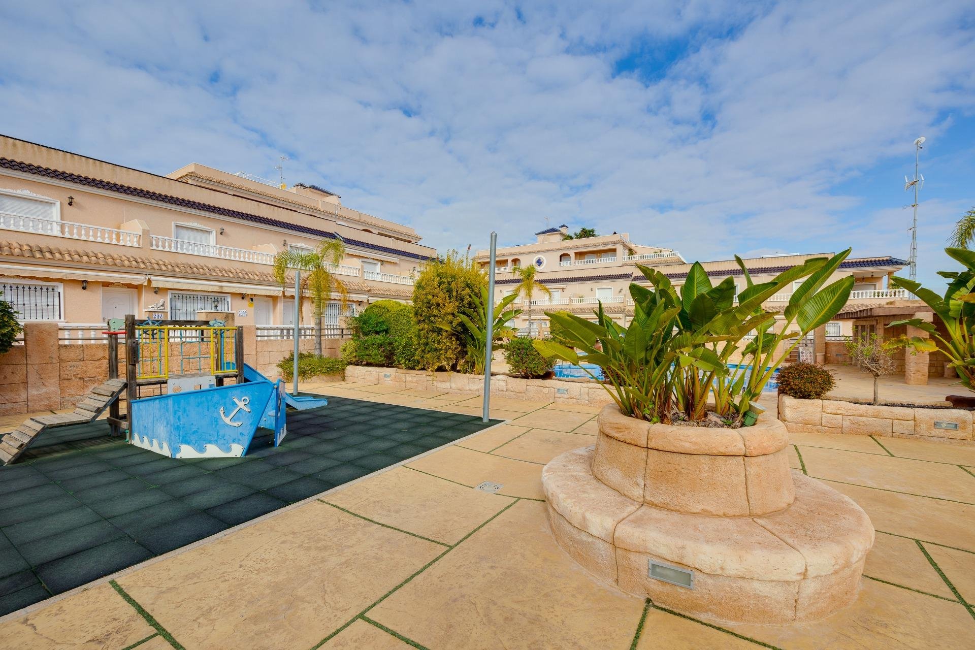 Reventa - Bungalows Planta Baja -
Orihuela Costa - Los Dolses