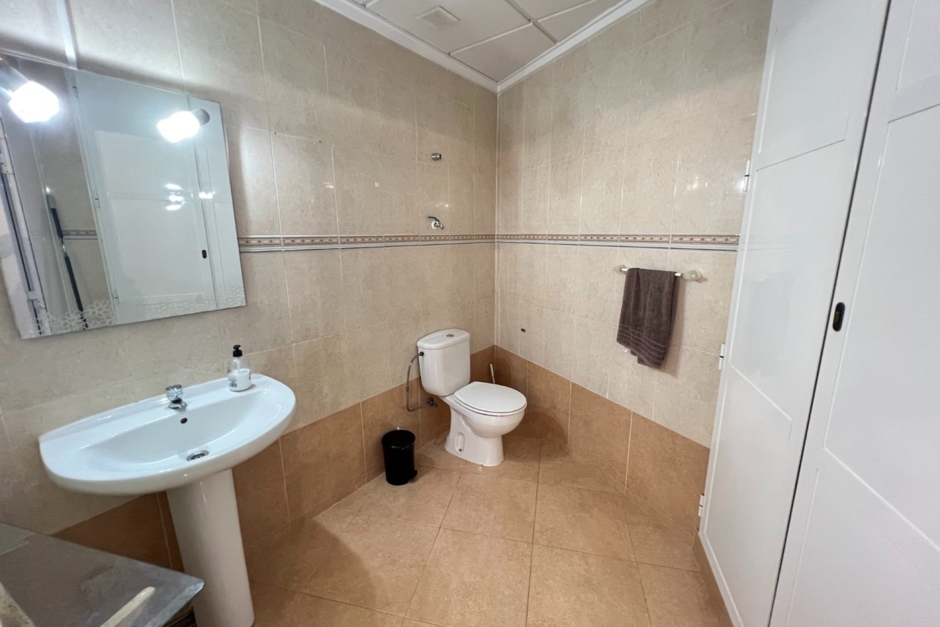 Reventa - Comercial -
Guardamar del Segura - Guardamar Del Segura