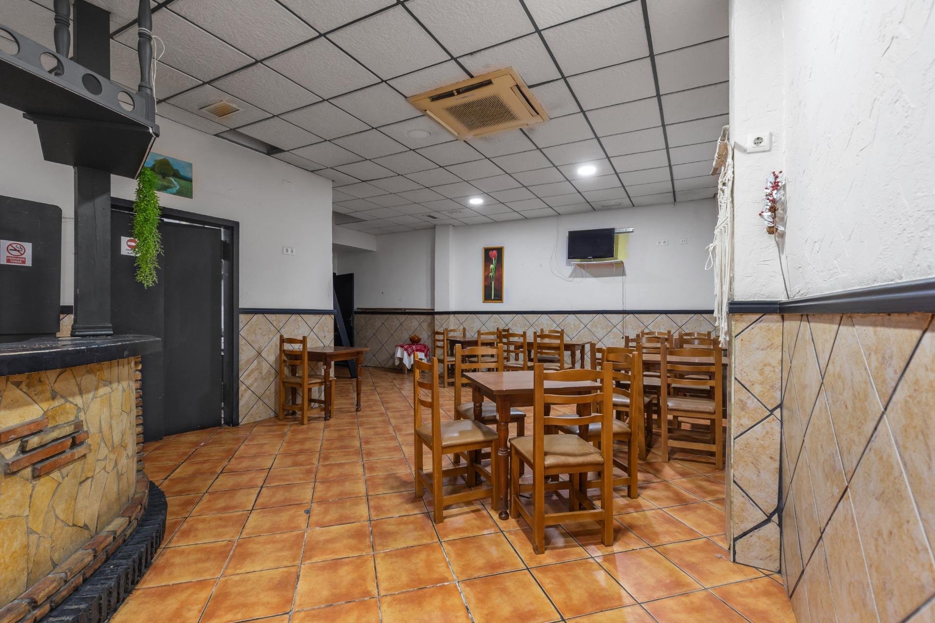 Reventa - Comercial -
Torrevieja - Estacion de autobuses