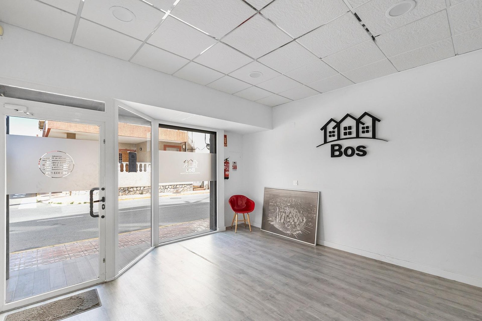 Reventa - Comercial -
Torrevieja - La Mata