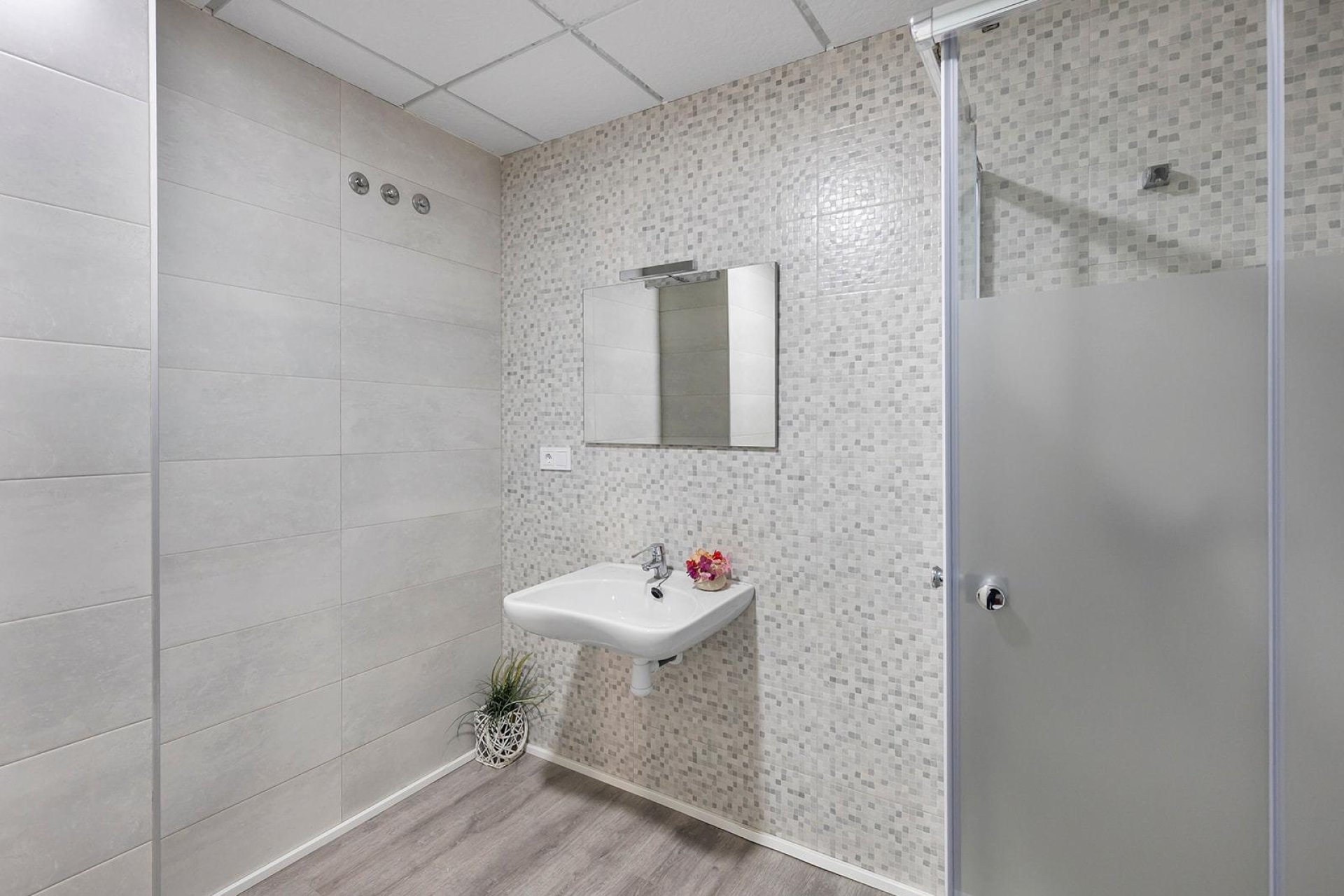 Reventa - Comercial -
Torrevieja - La Mata