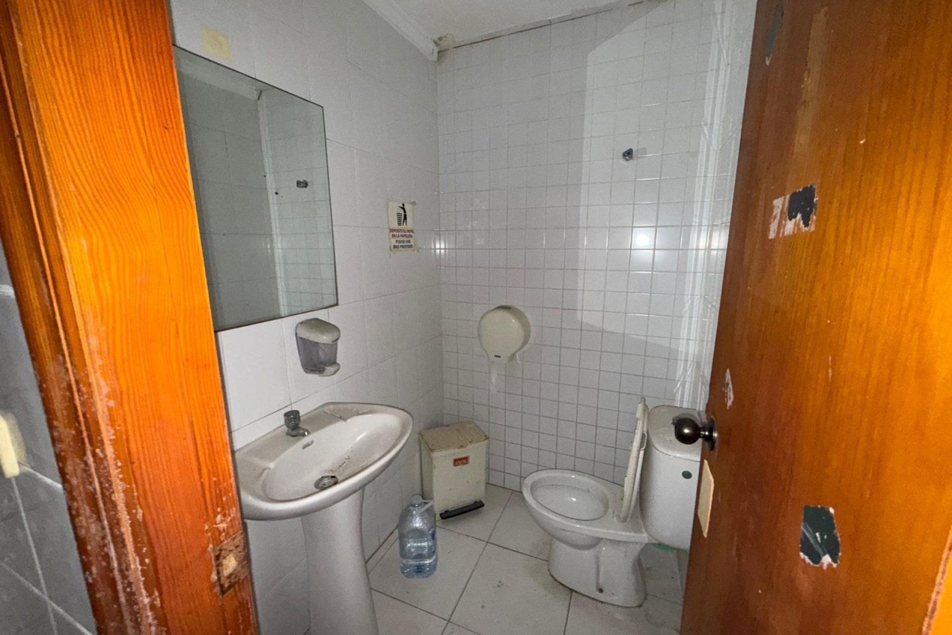 Reventa - Comercial -
Torrevieja - Playa del Cura