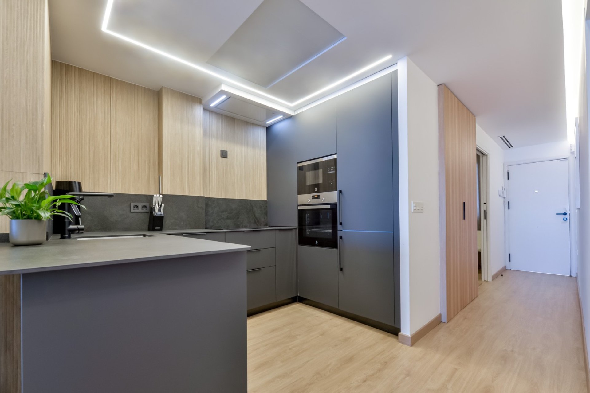 Reventa - Duplex -
Altea - Mascarat