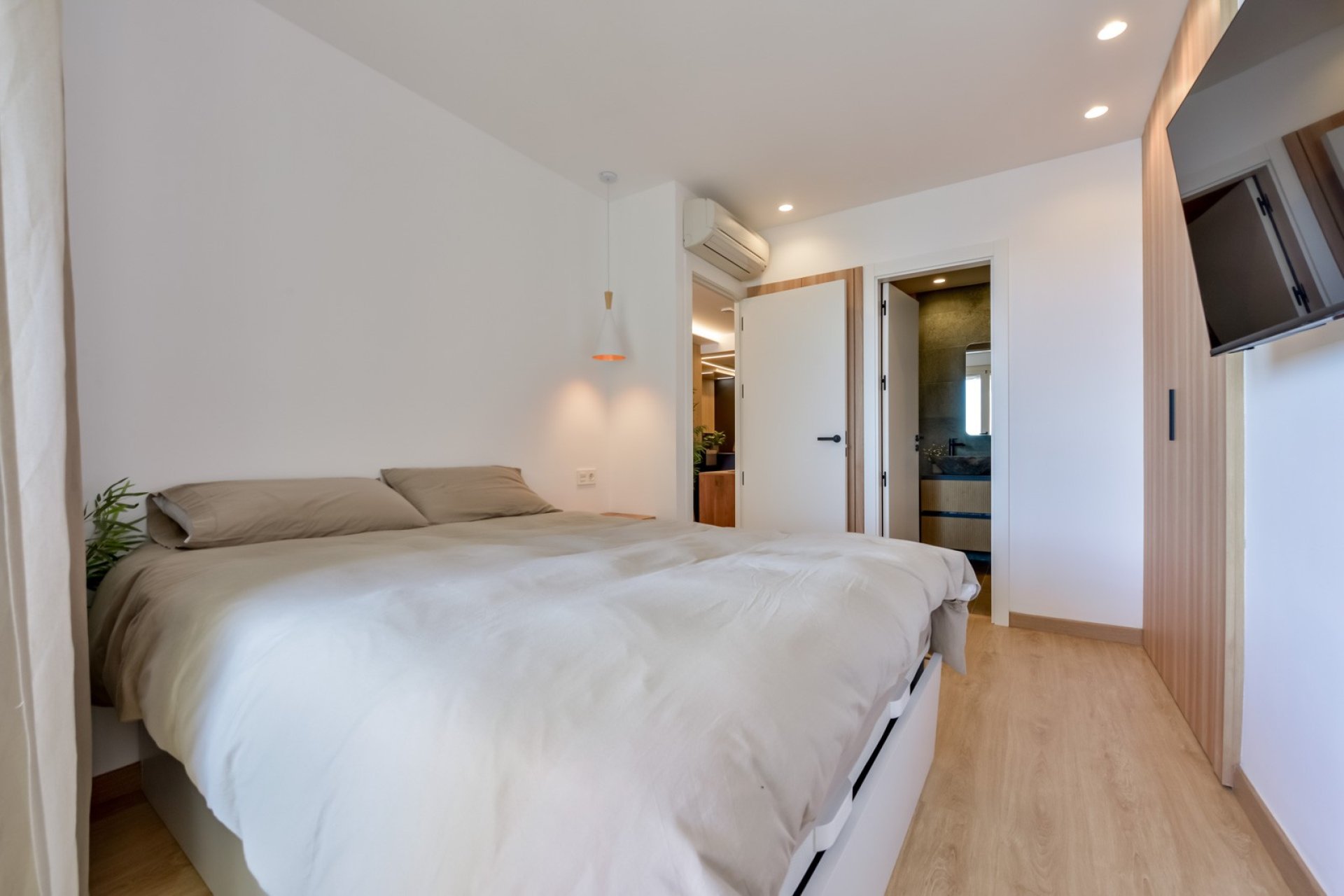 Reventa - Duplex -
Altea - Mascarat