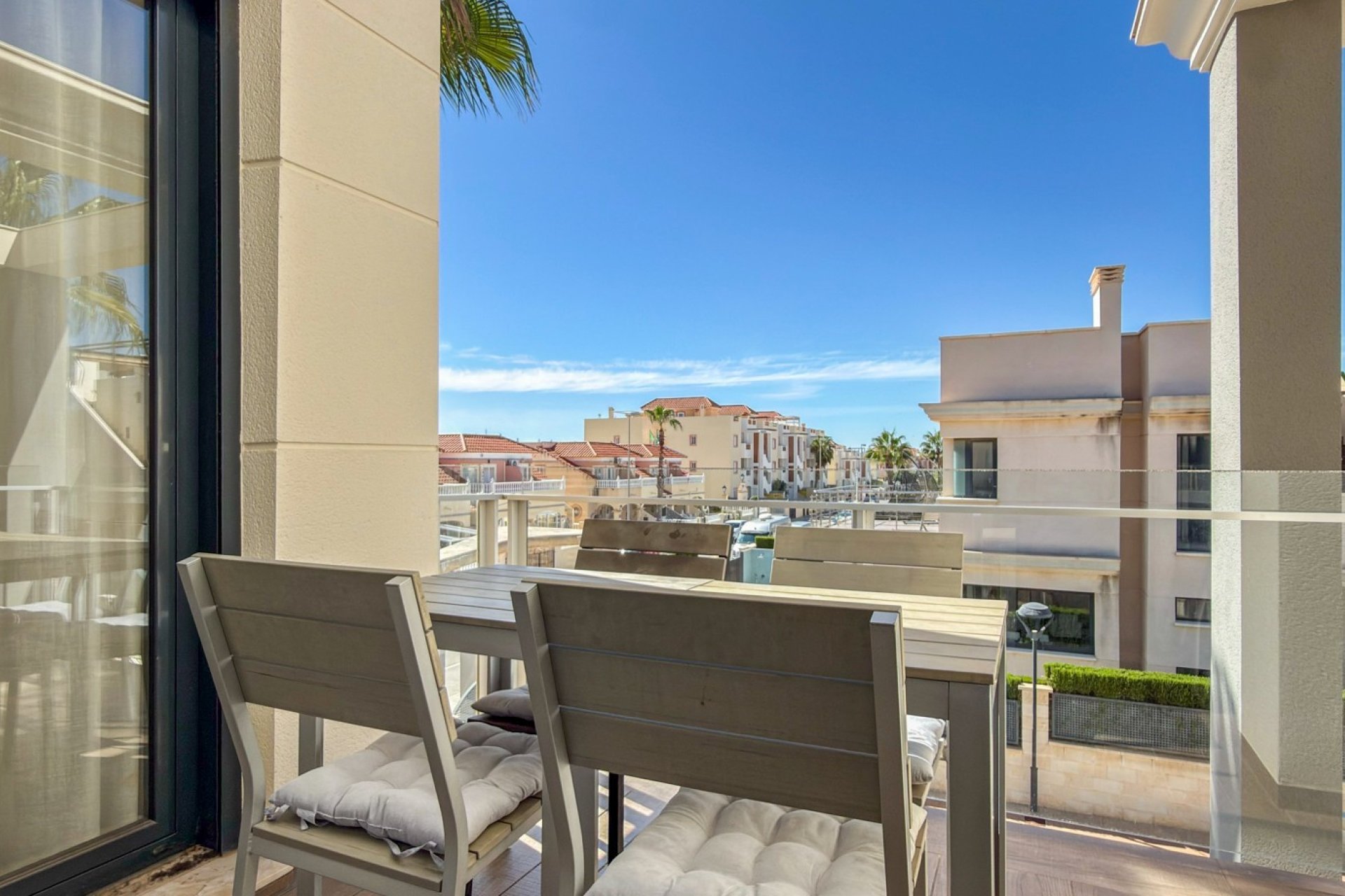 Reventa - Duplex -
Orihuela Costa - La Zenia