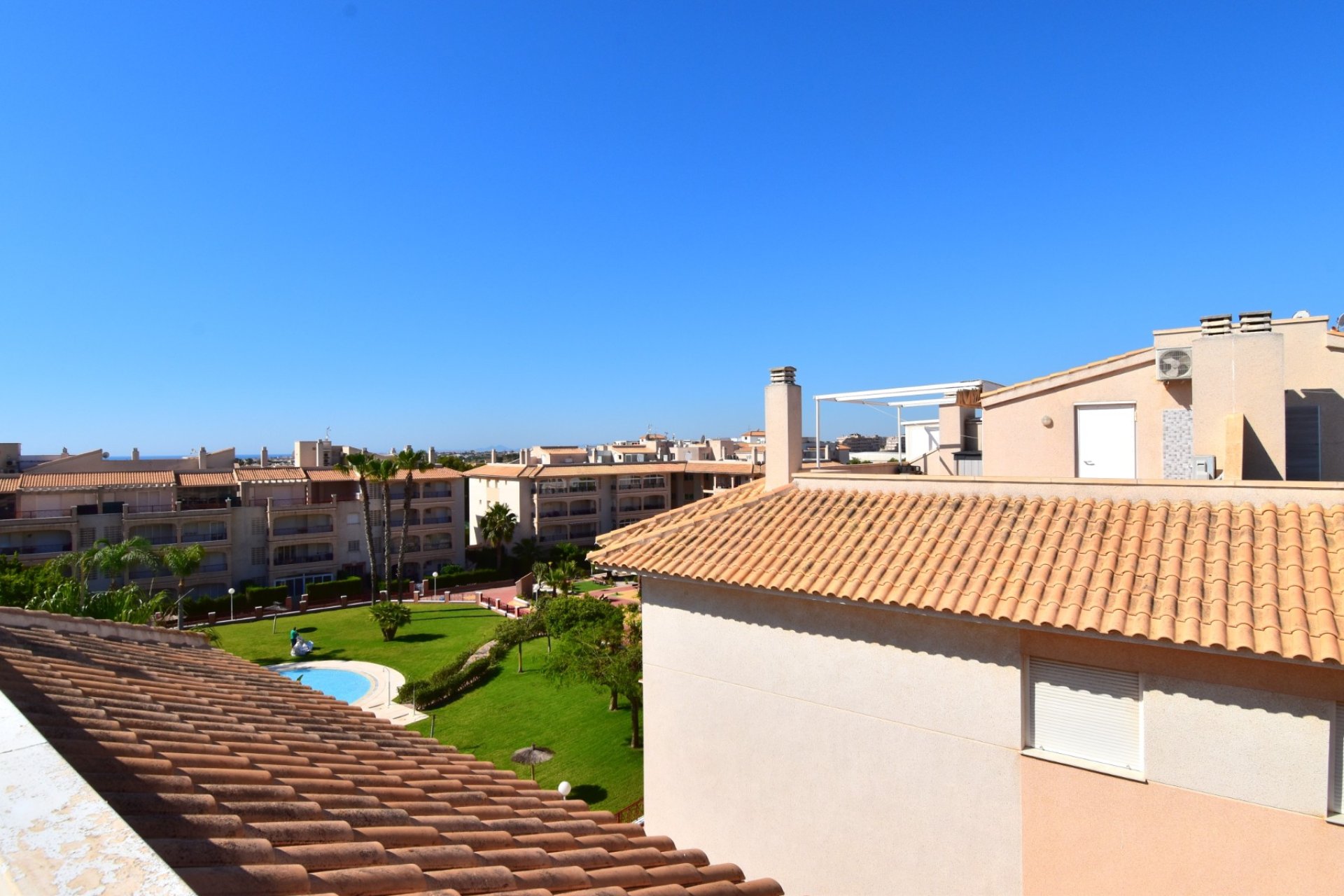 Reventa - Duplex -
Orihuela Costa - Playa Flamenca