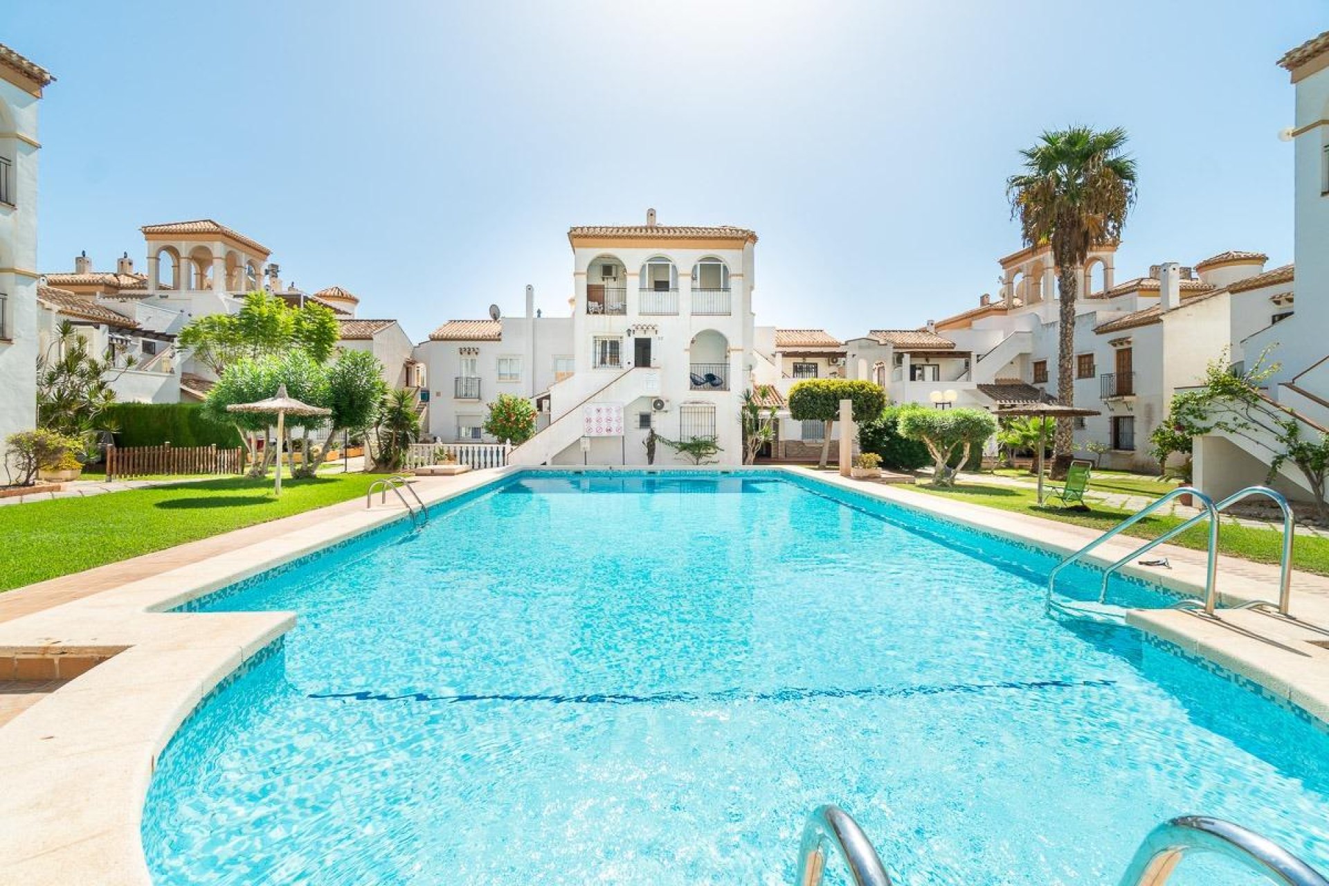 Reventa - Duplex -
Orihuela Costa - Playa Flamenca