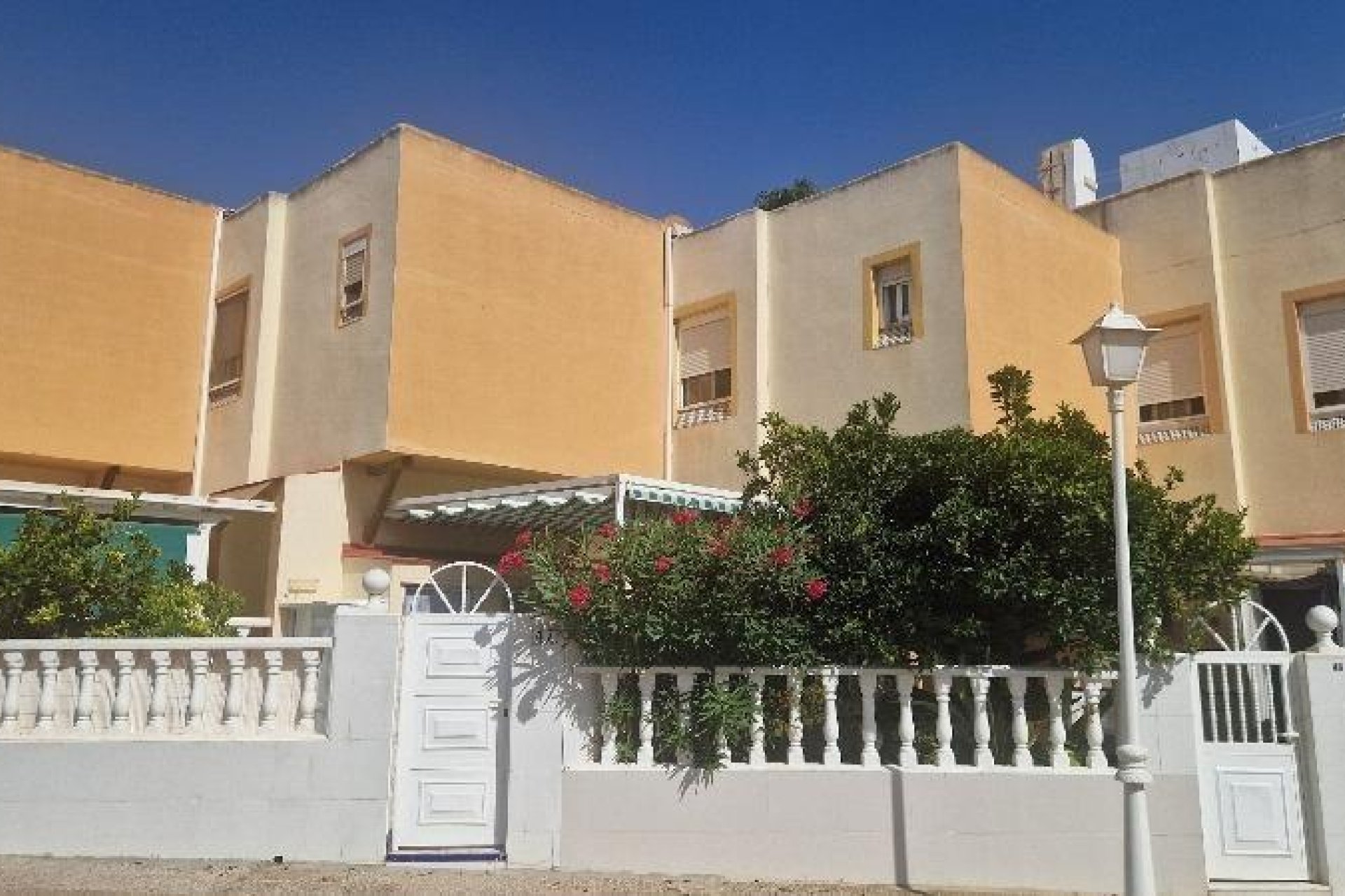 Reventa - Duplex -
Torrevieja - La Mata