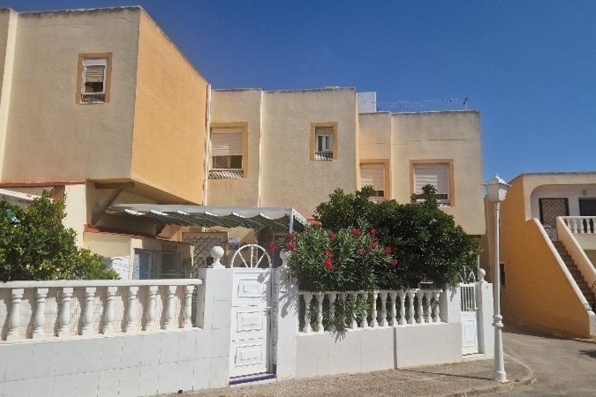 Reventa - Duplex -
Torrevieja - La Mata