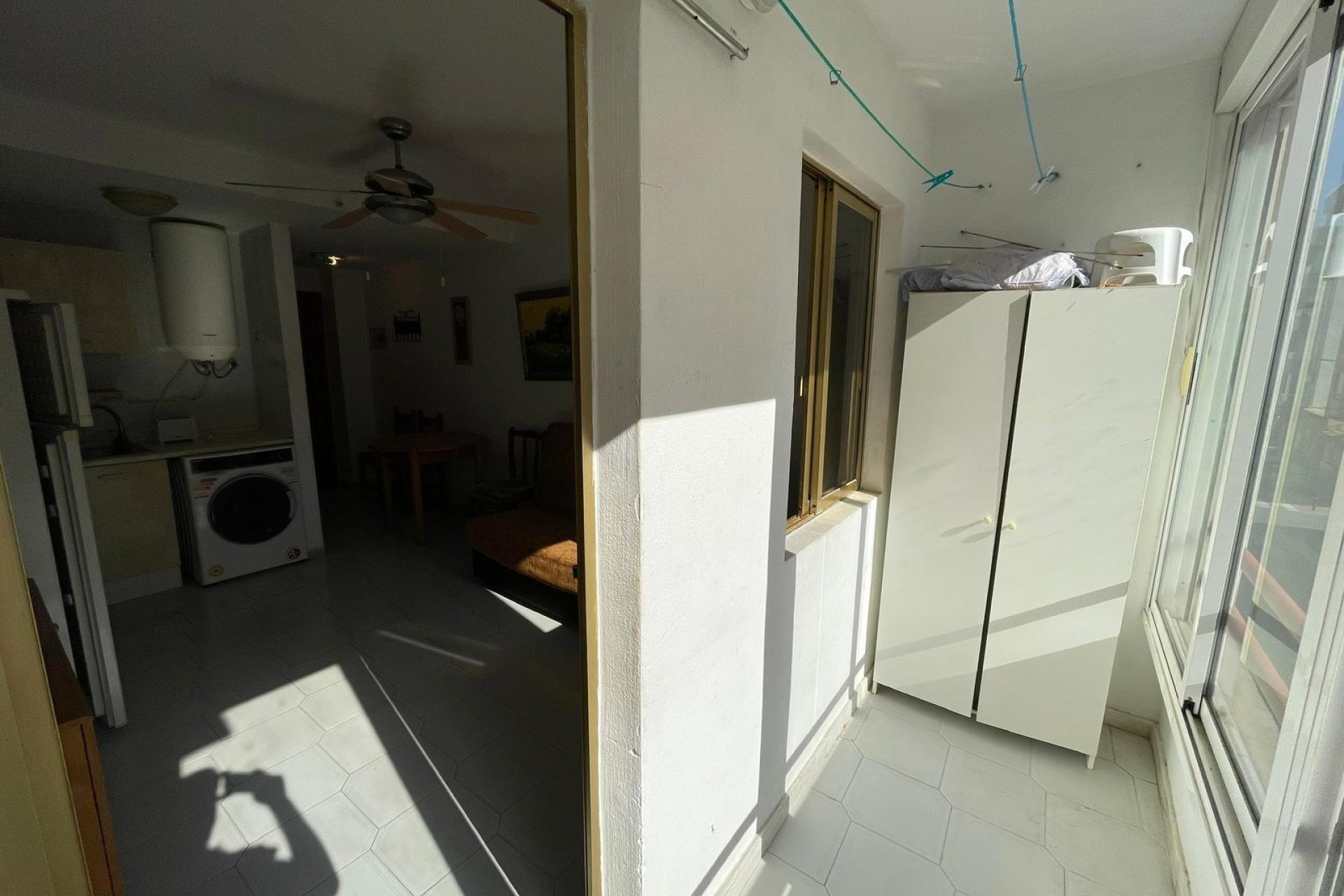 Reventa - Estudio -
Torrevieja - Centro