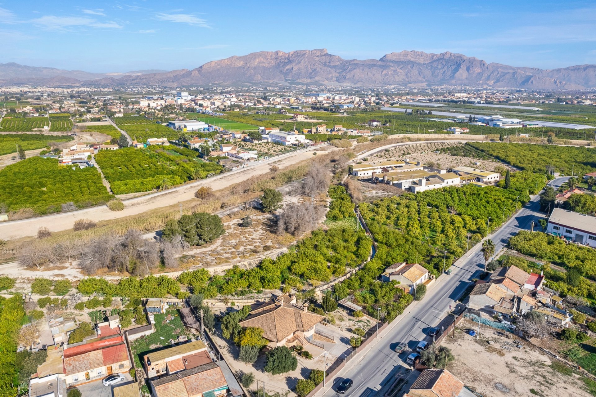 Reventa - Finca -
Beniel - Beniel - Country