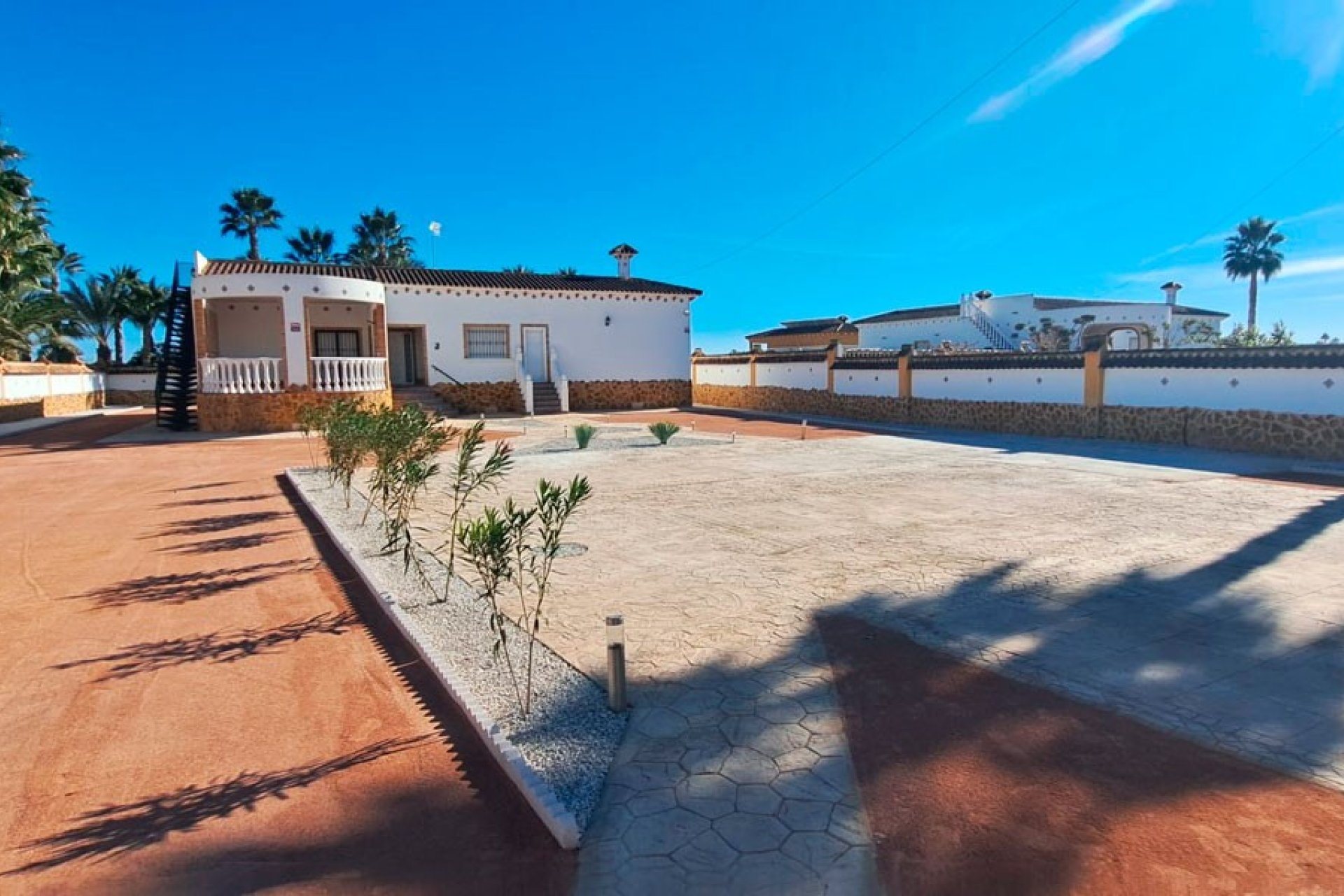 Reventa - Finca -
Catral - Catral - Country