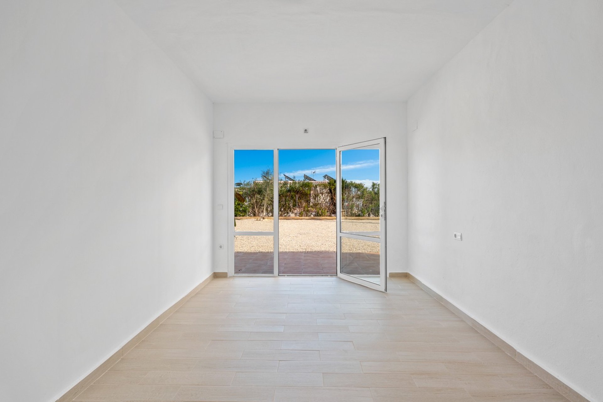Reventa - Finca -
Dolores - Dolores - Country
