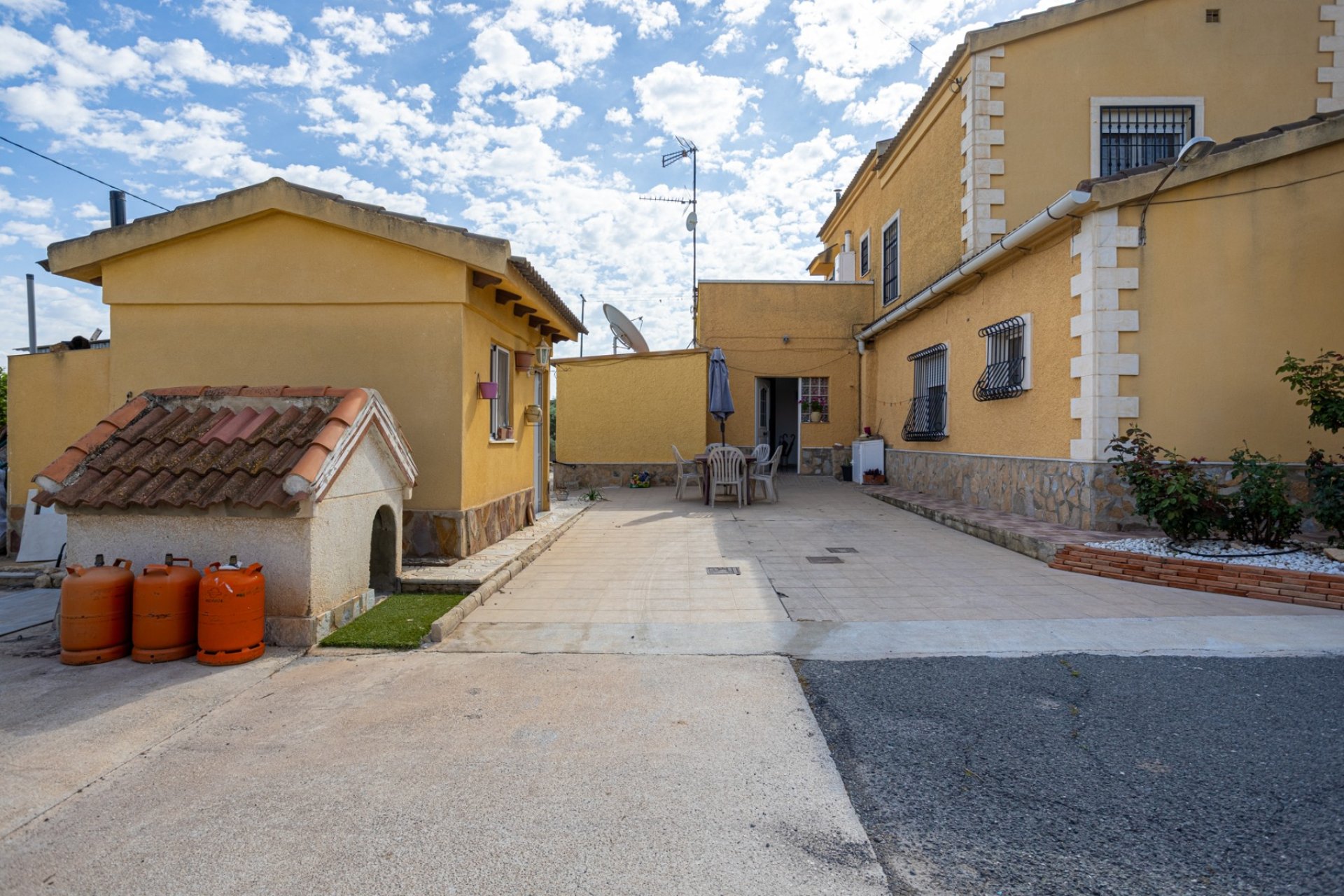 Reventa - Finca -
Elche - Elche - La Hoya