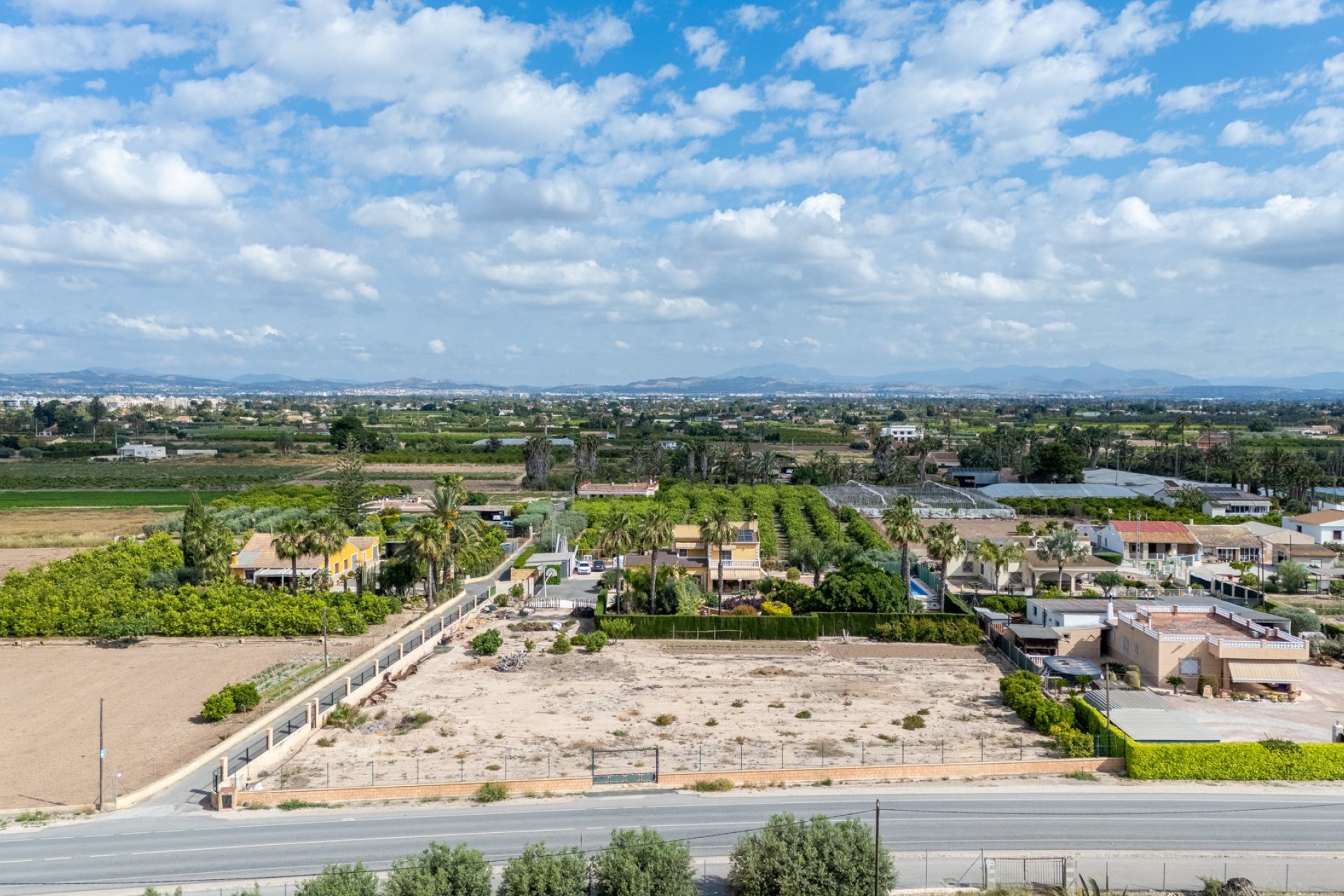 Reventa - Finca -
Elche - Elche - La Hoya
