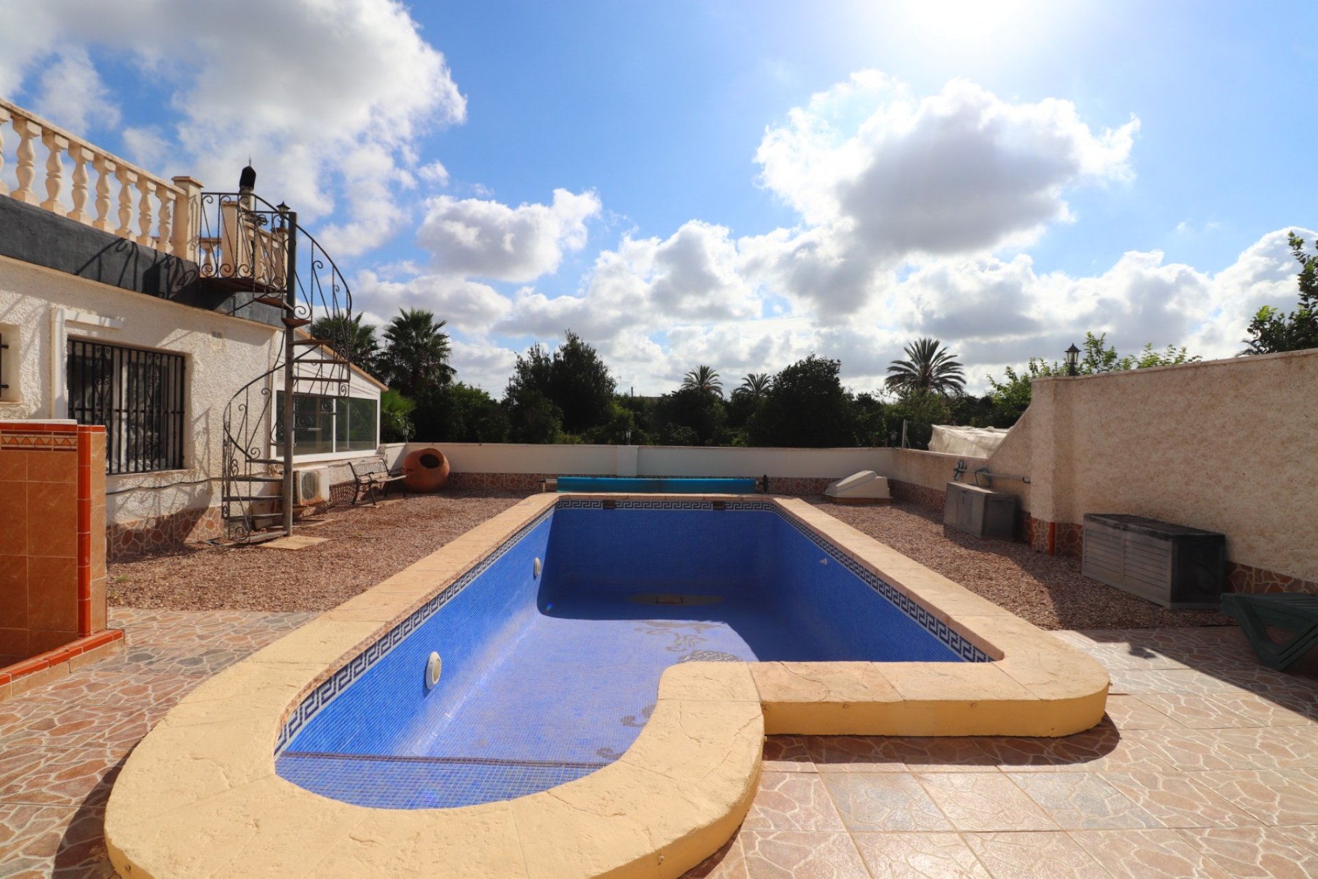 Reventa - Finca -
Heredades - Heredades - Country
