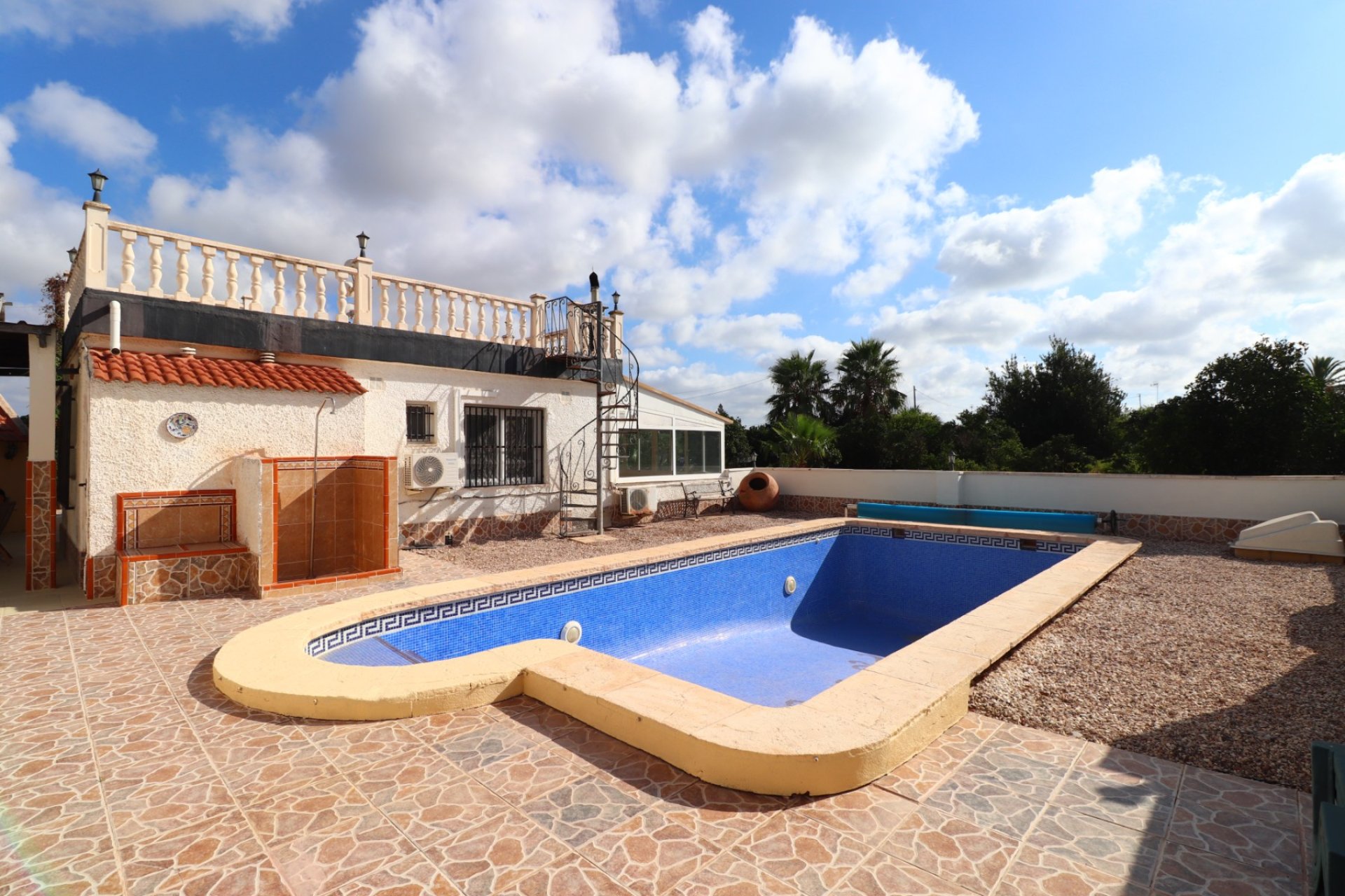 Reventa - Finca -
Heredades - Heredades - Country