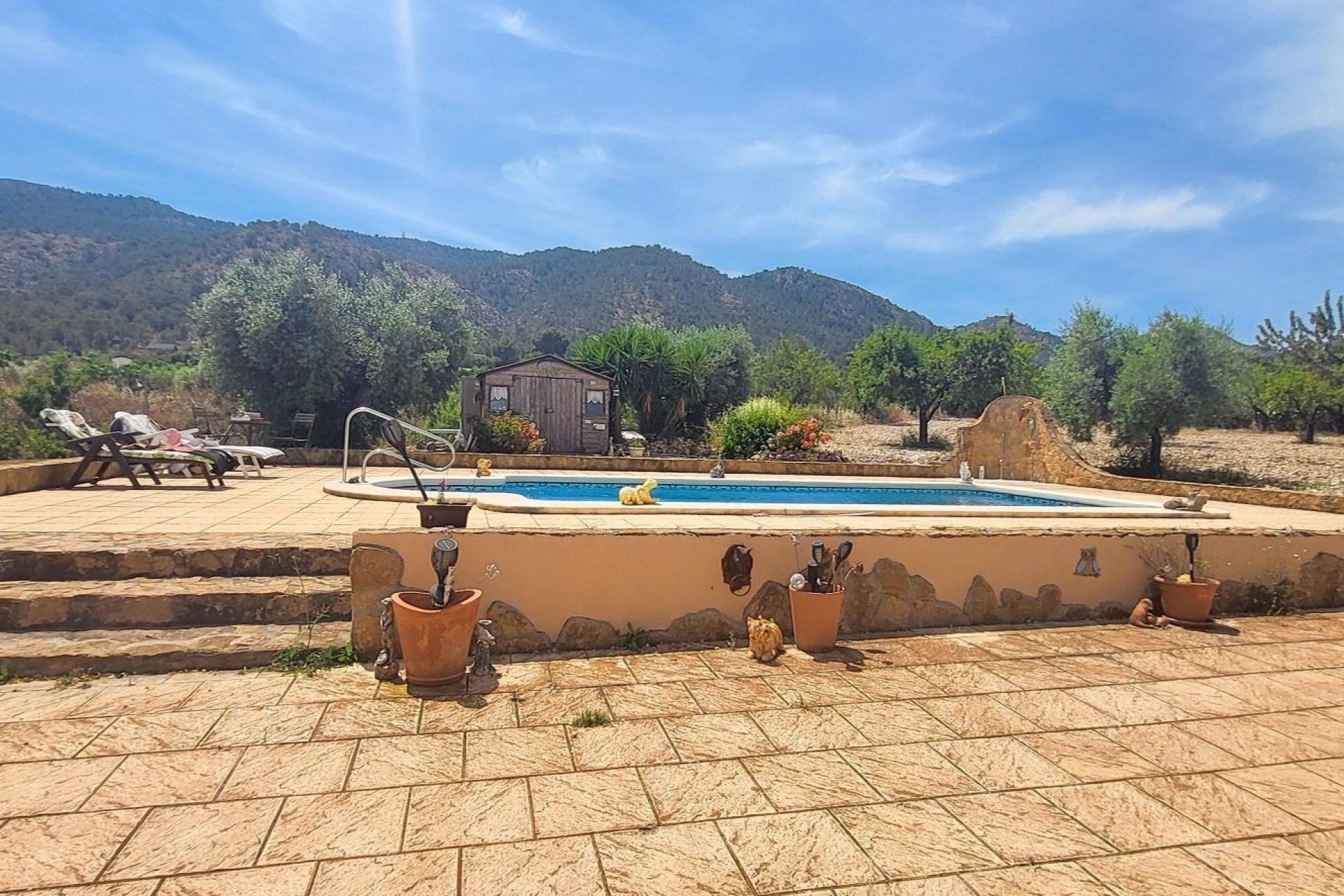 Reventa - Finca -
Hondon - Hondon de Las Nieves