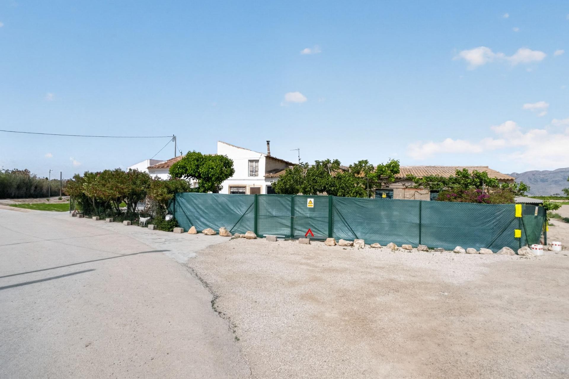 Reventa - Finca -
Orihuela - Los Desamparados
