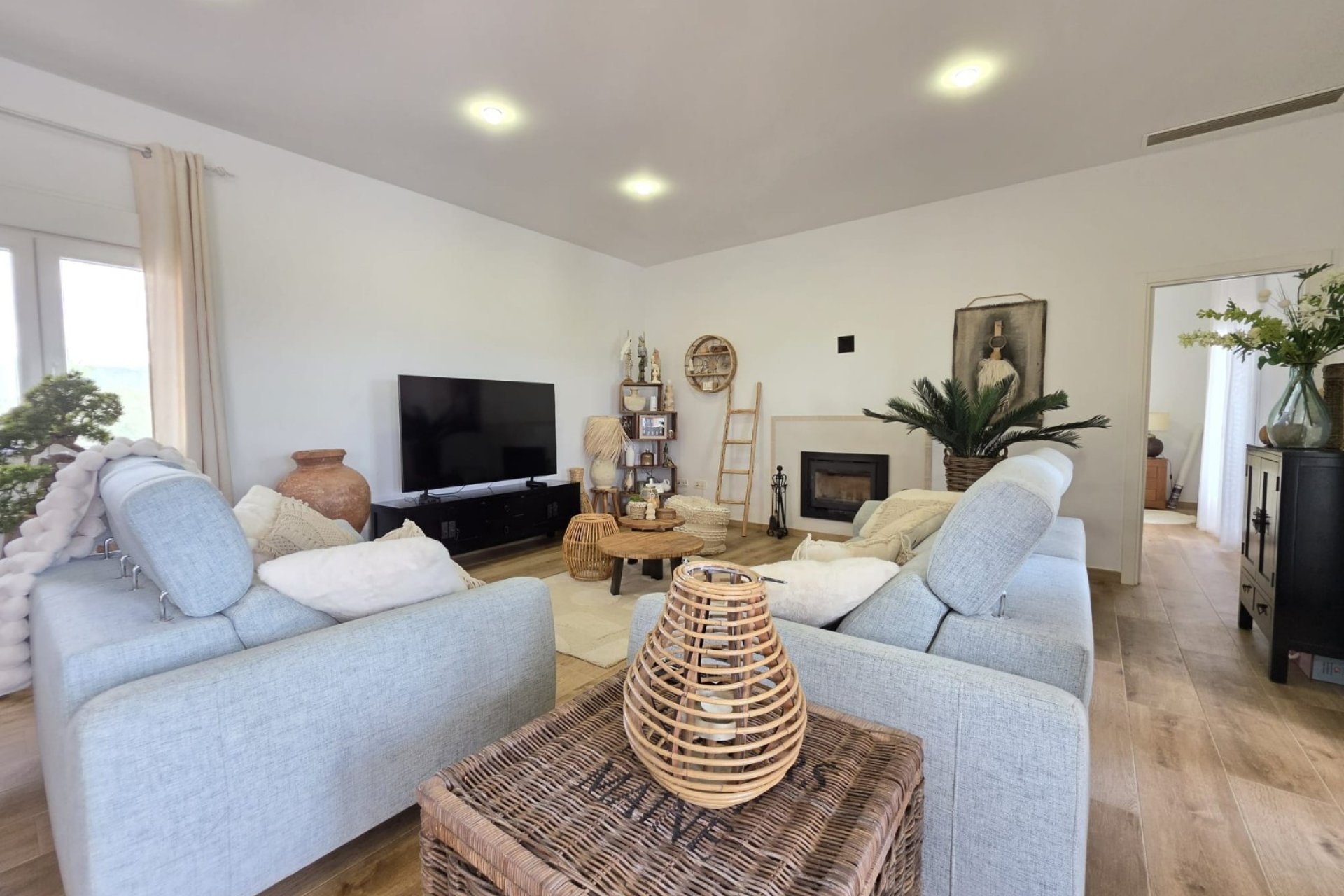 Reventa - Finca -
Pinoso - Pinoso - Country